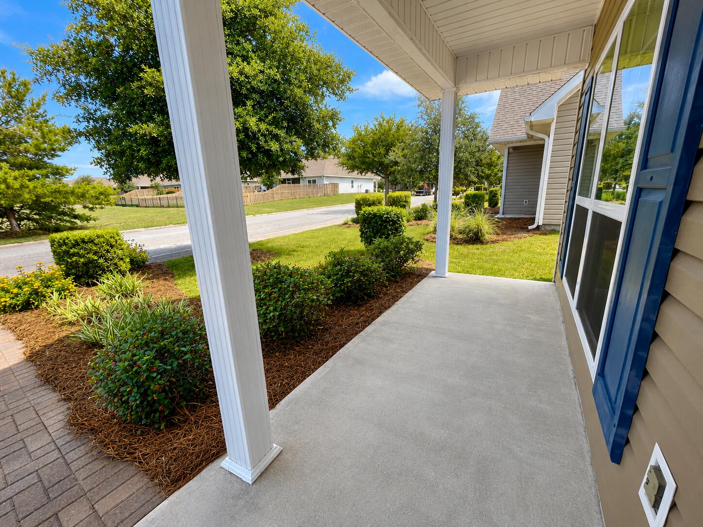 HAMMOCK BAY - Residential Lease
