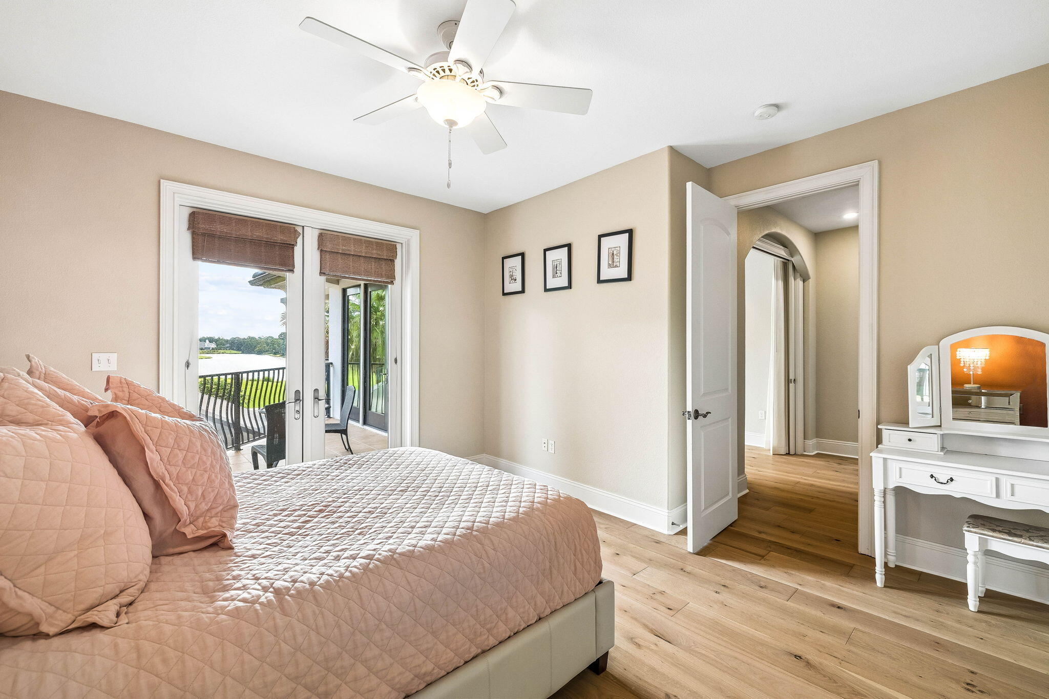 BURNT PINE - Residential