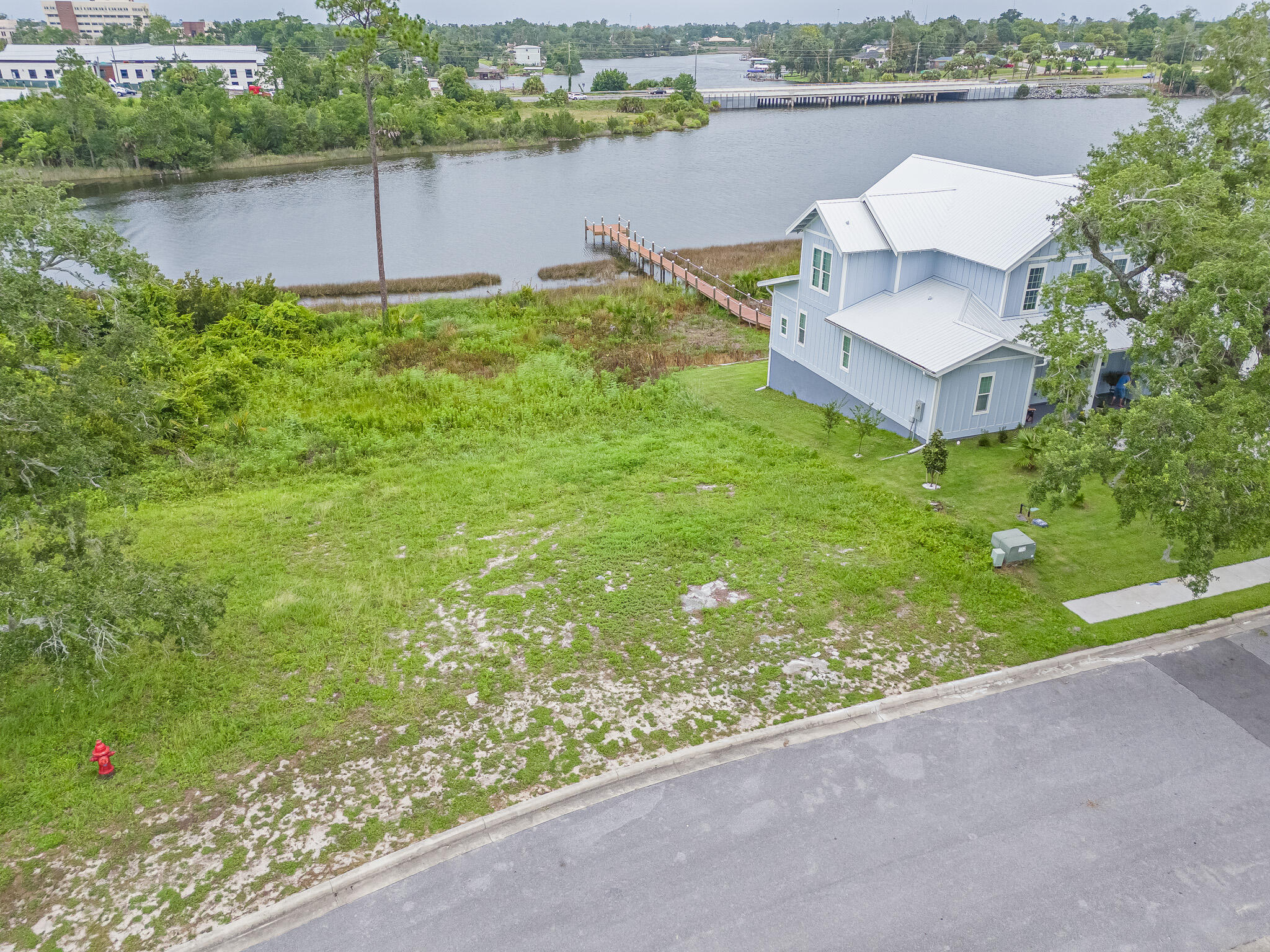 Cove Pointe - Land