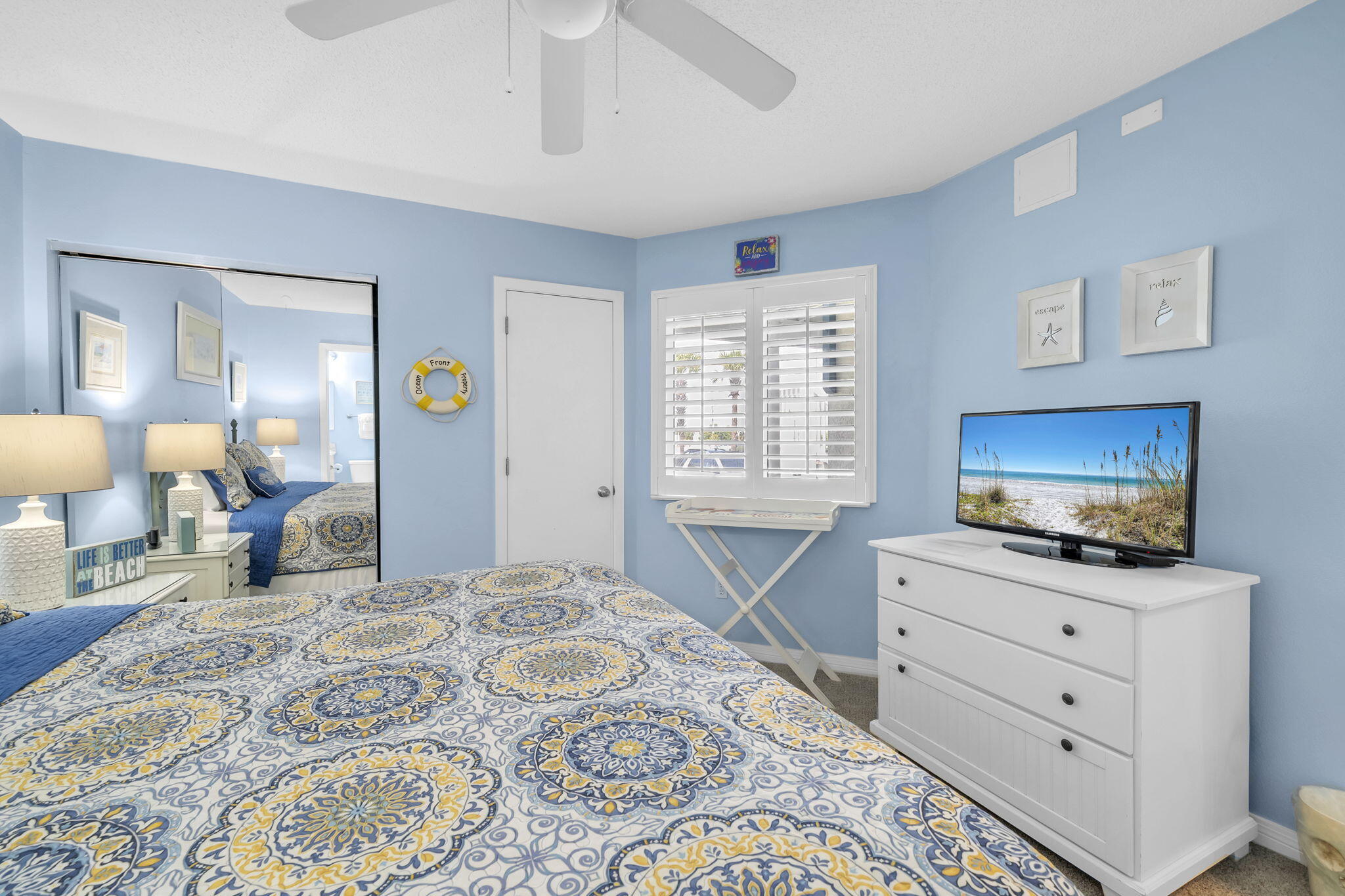 ISLAND SANDS CONDO - Residential