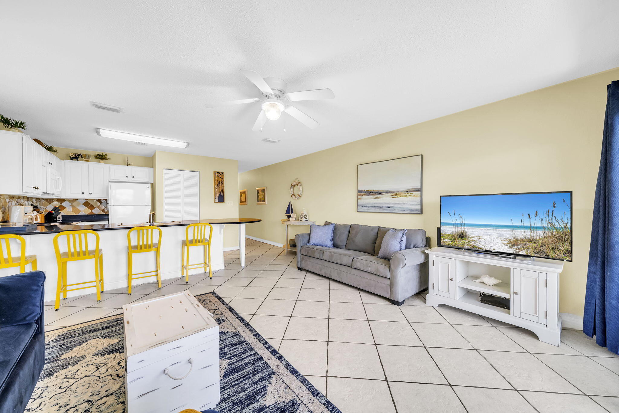ISLAND SANDS CONDO - Residential