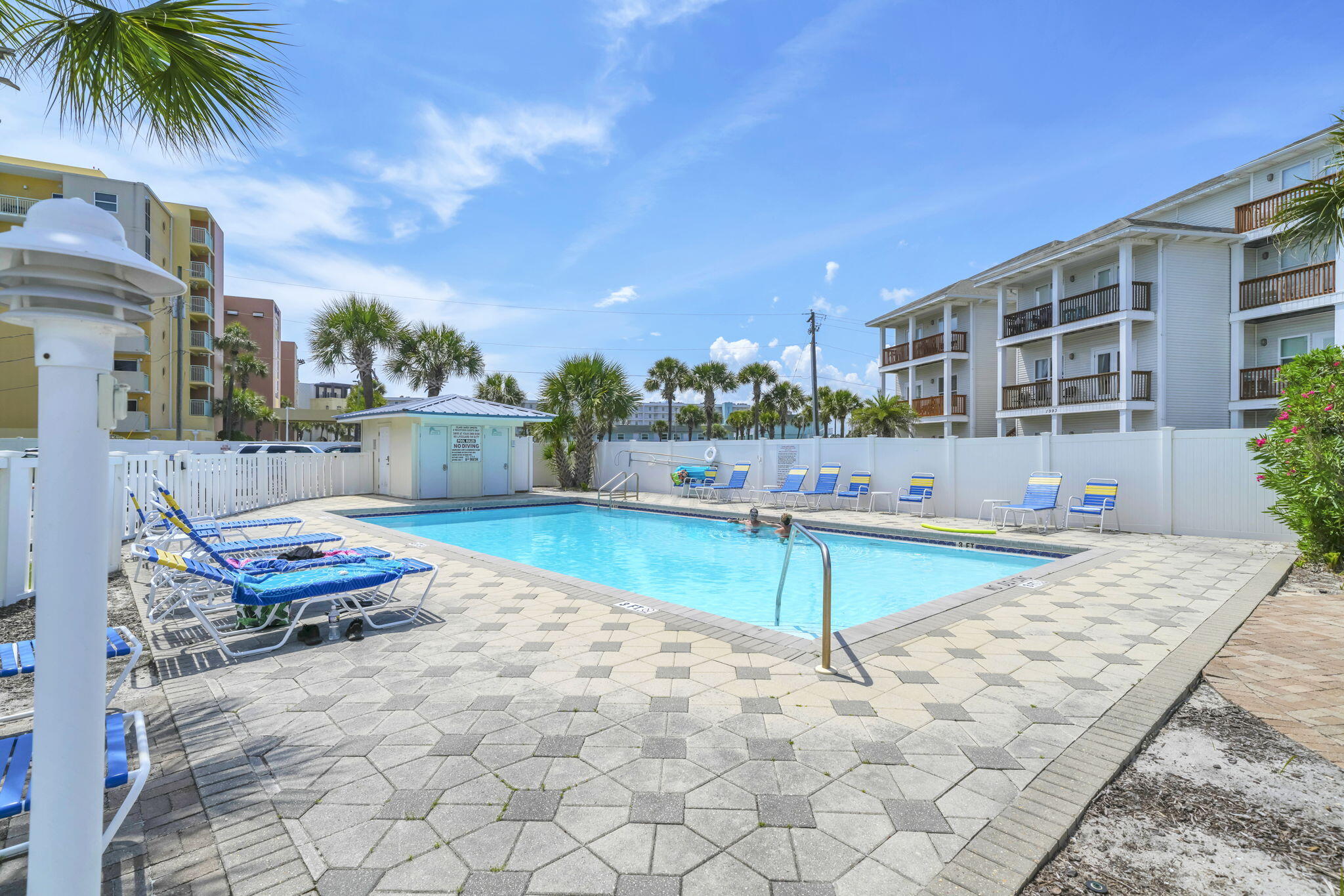 ISLAND SANDS CONDO - Residential