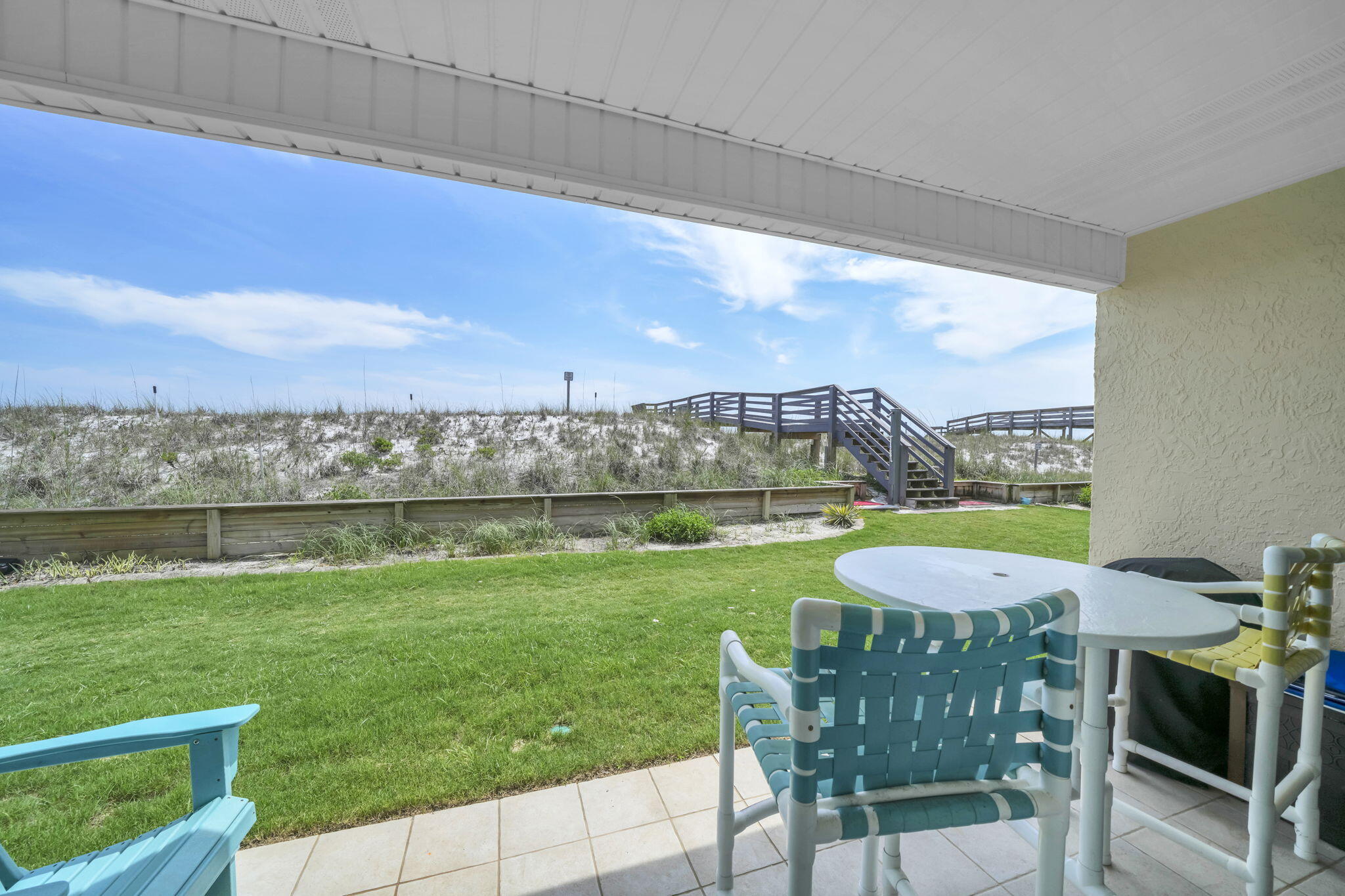 ISLAND SANDS CONDO - Residential