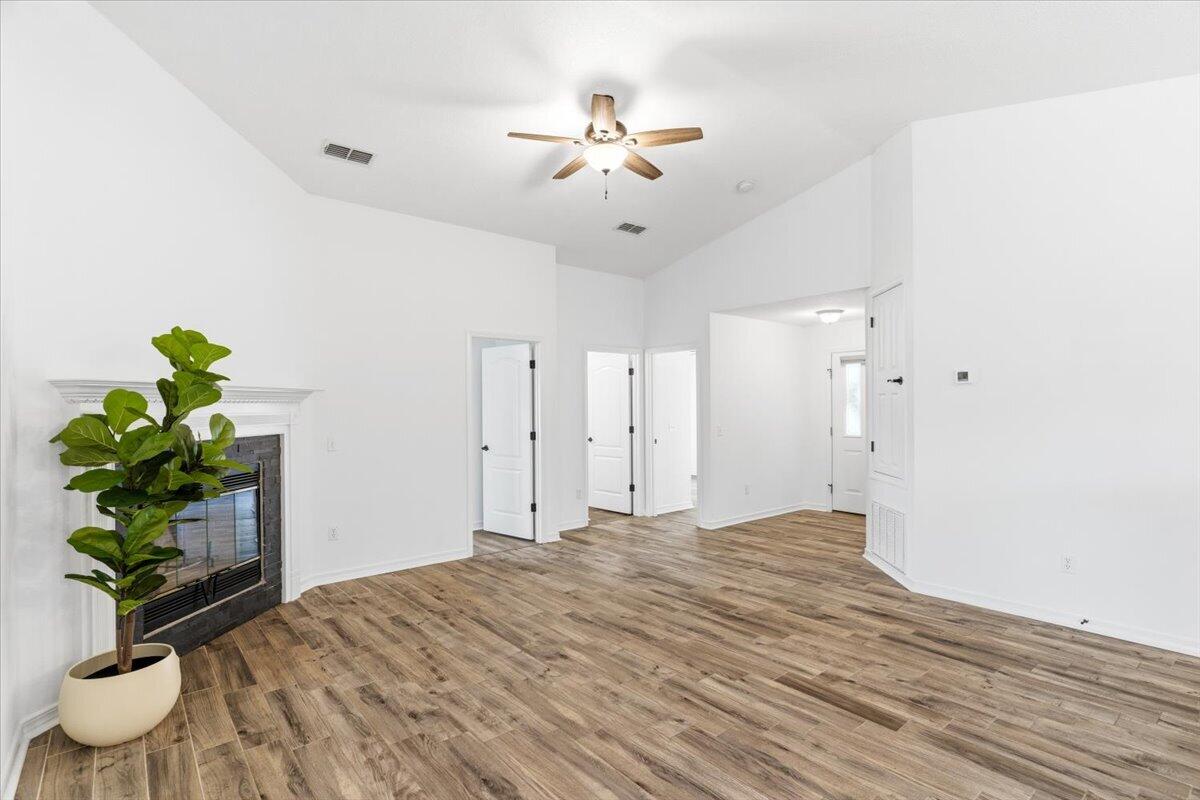PROMISE CREEK - Residential