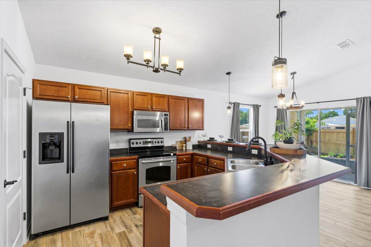 PROMISE CREEK - Residential