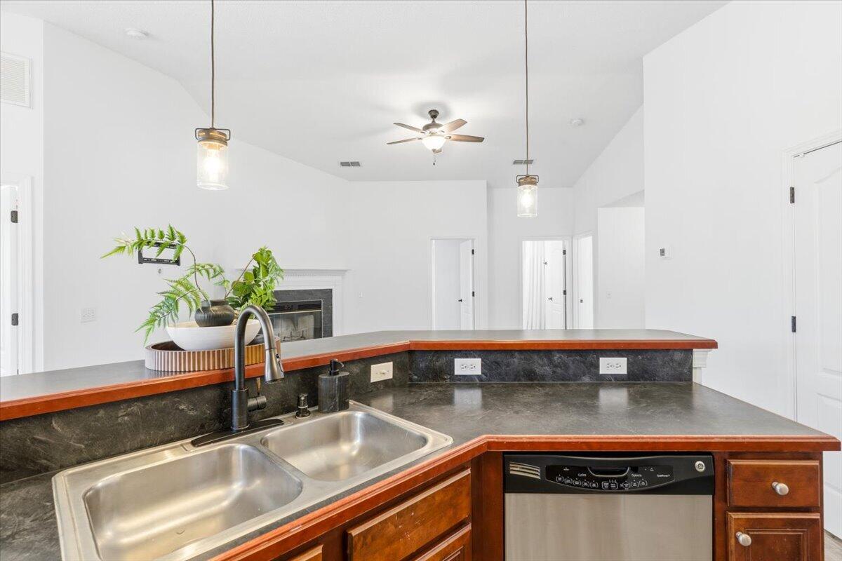 PROMISE CREEK - Residential