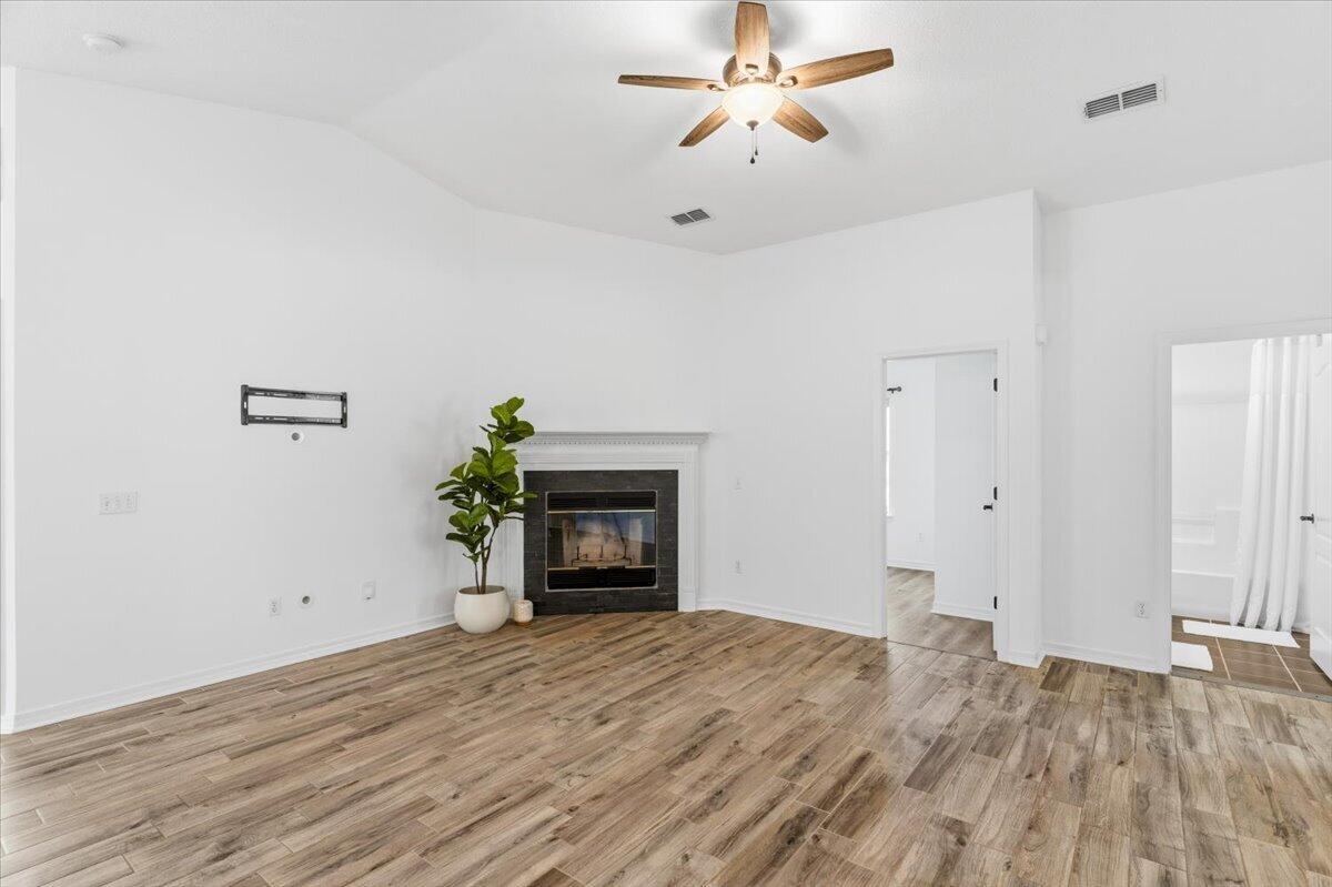 PROMISE CREEK - Residential