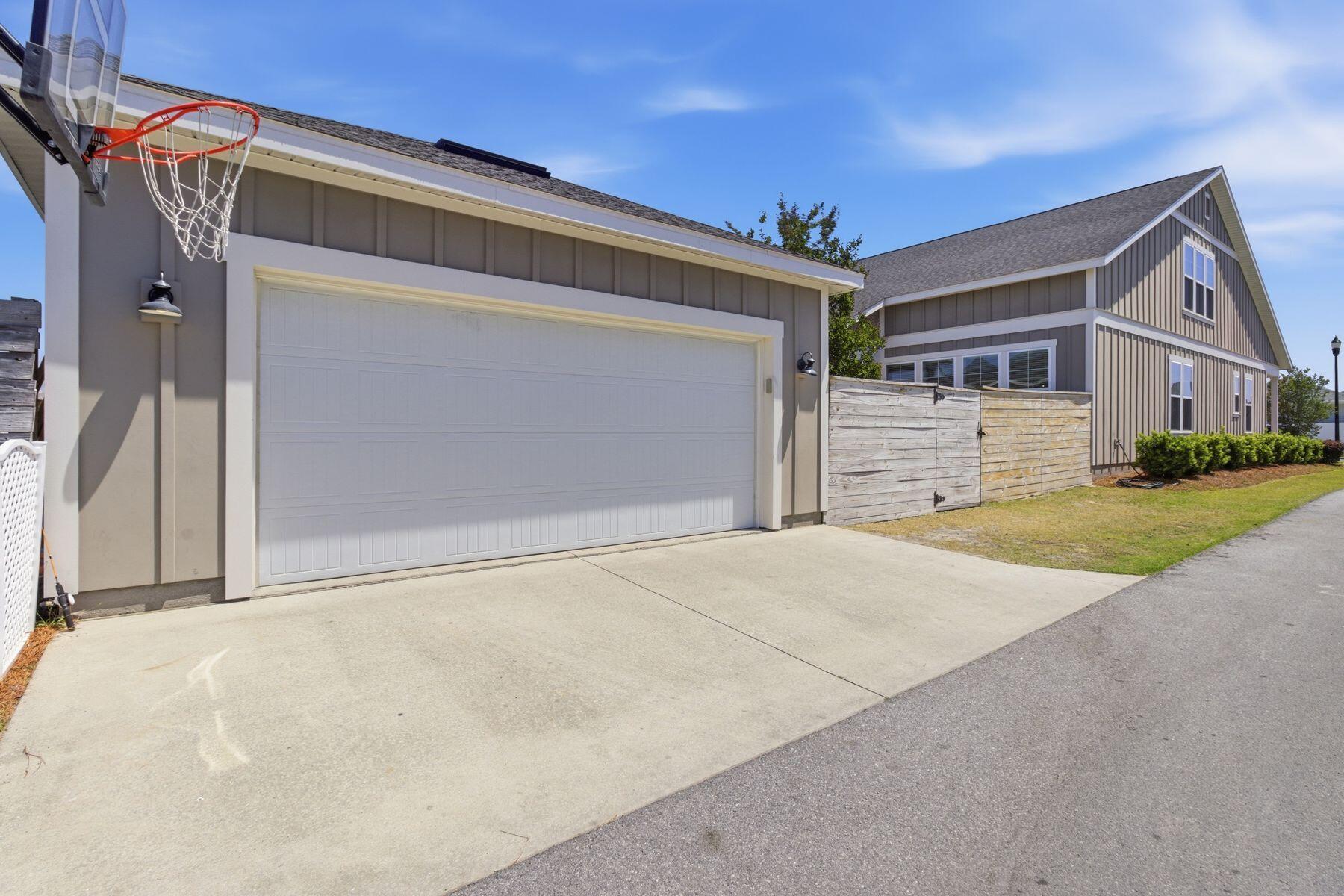 SWEET BAY - Residential