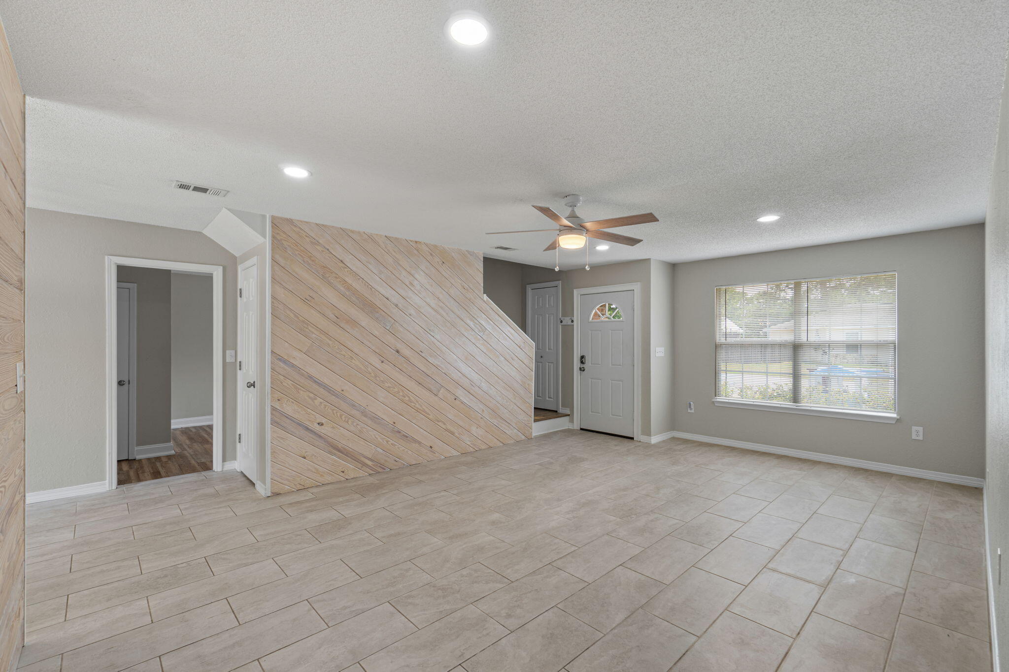 SHOAL TERRACE ESTATES - Residential