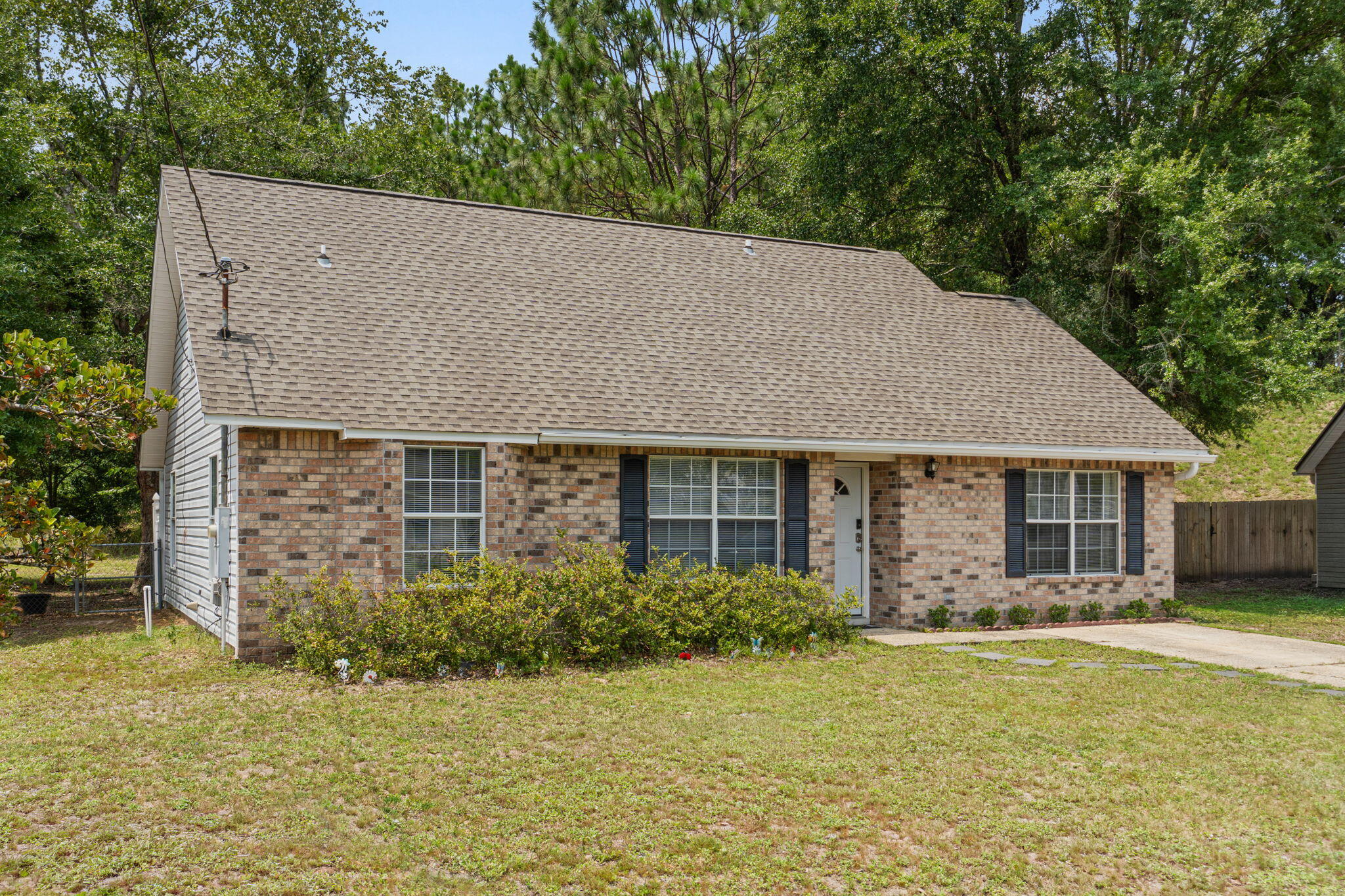 SHOAL TERRACE ESTATES - Residential