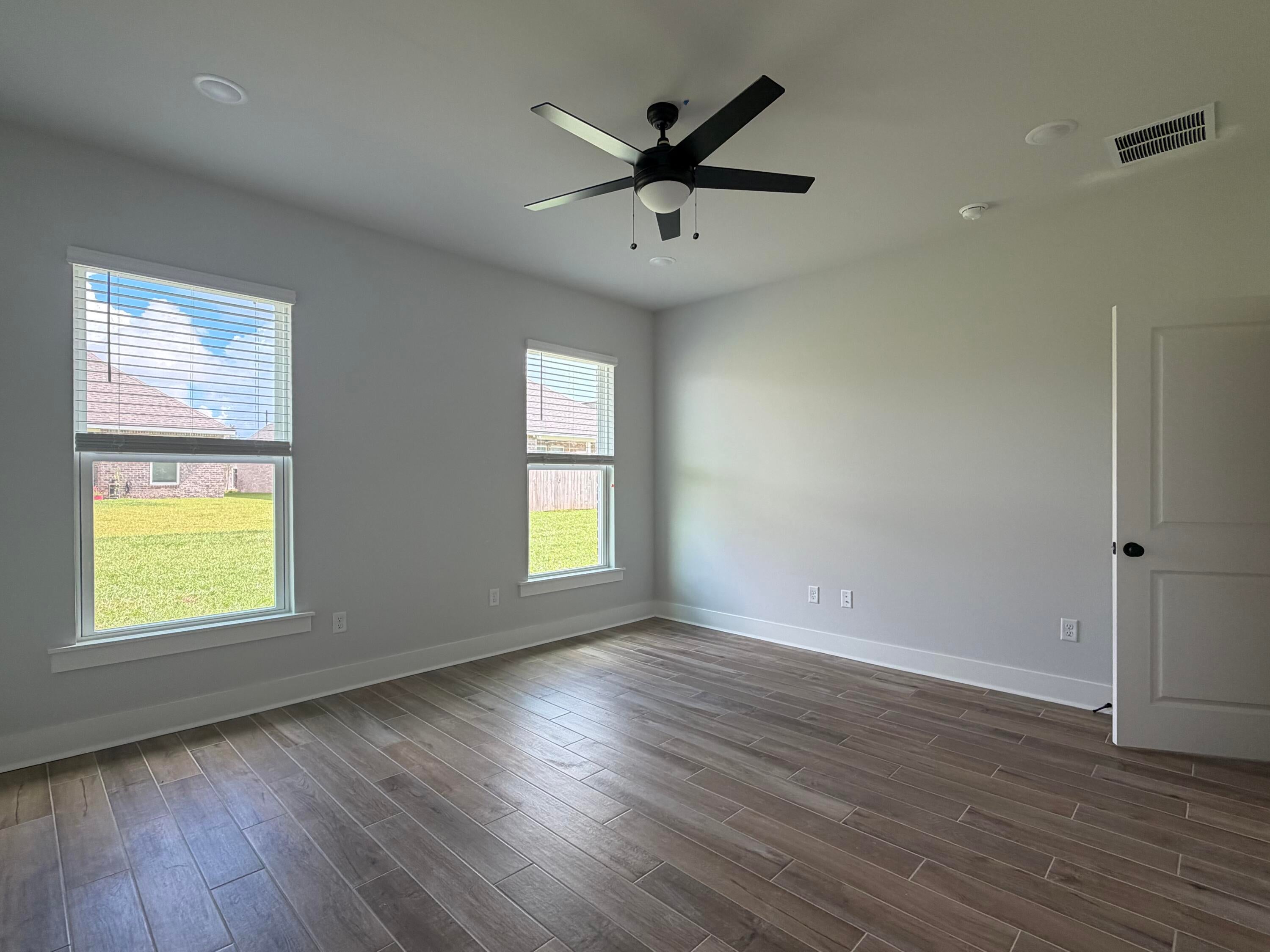 NATUREVIEW PH I - Residential