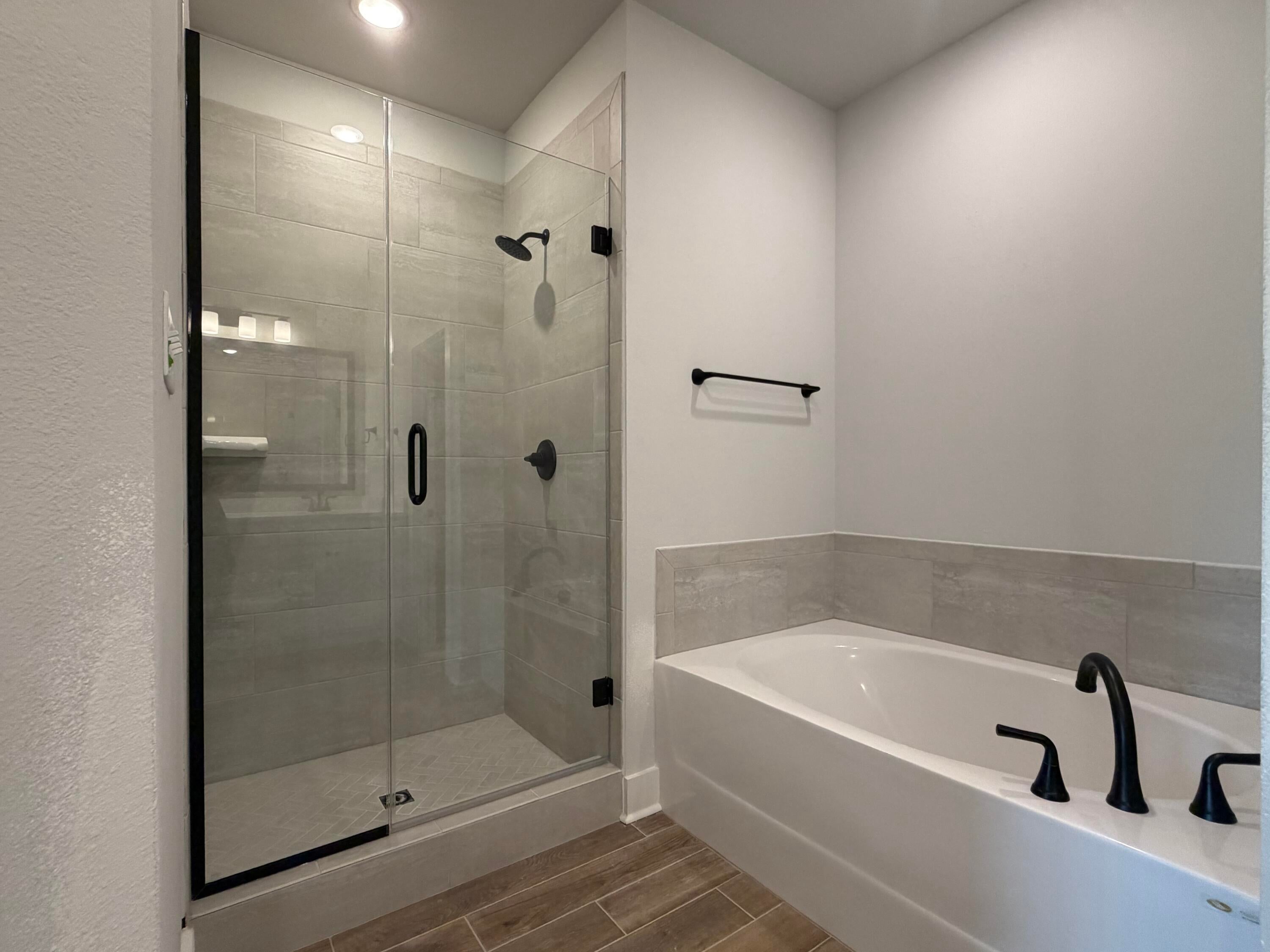NATUREVIEW PH I - Residential