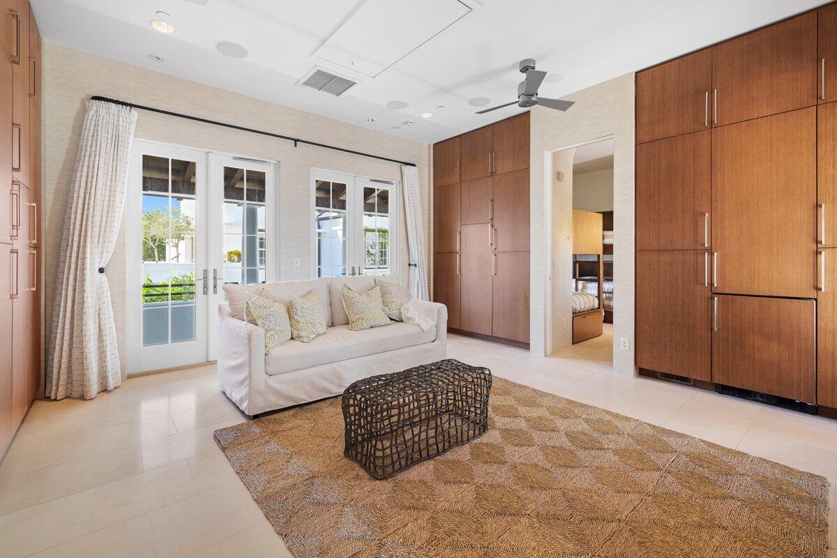 ALYS BEACH - Residential
