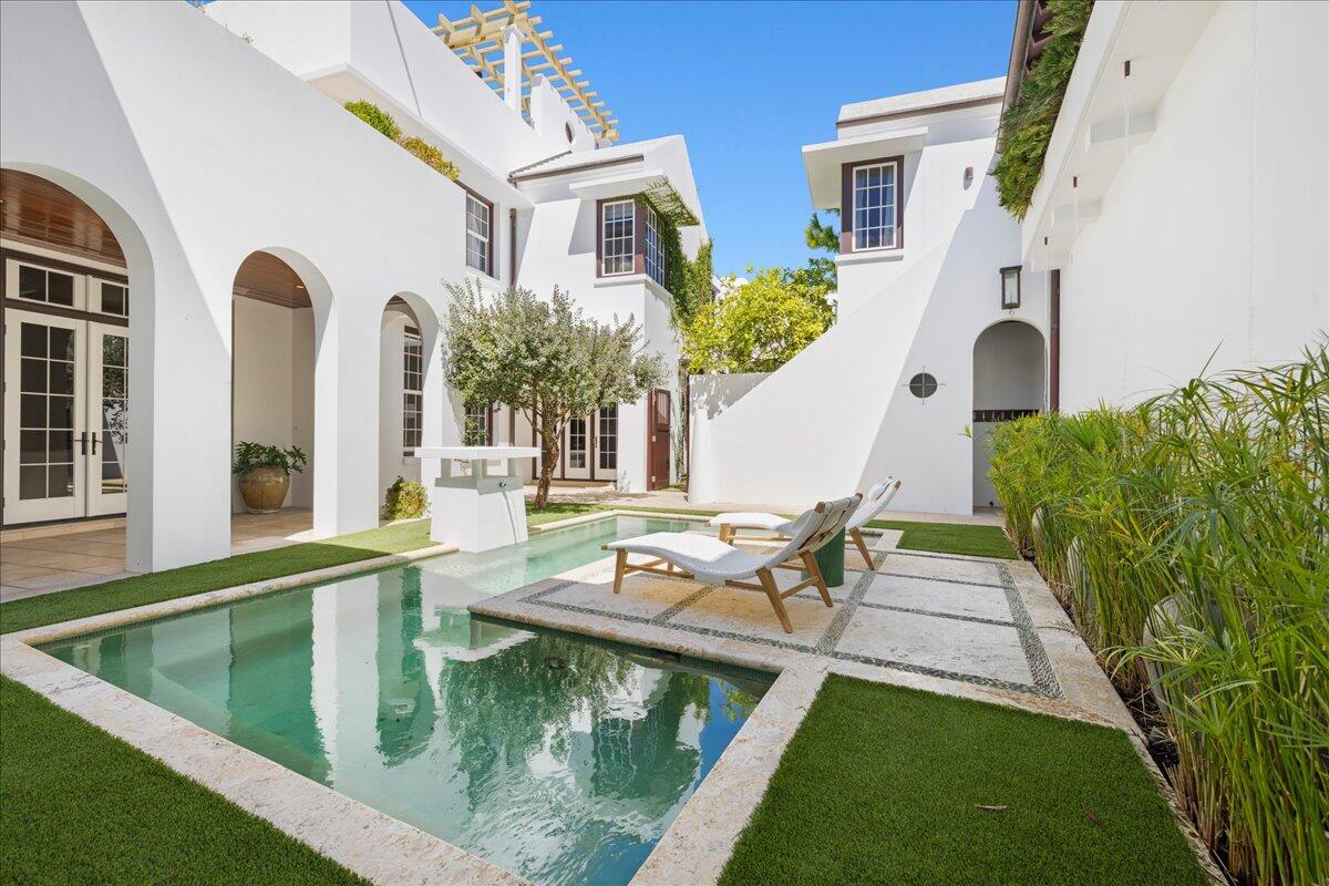 ALYS BEACH - Residential