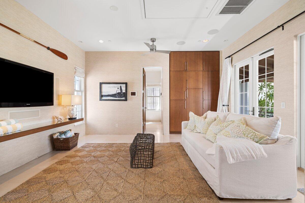 ALYS BEACH - Residential