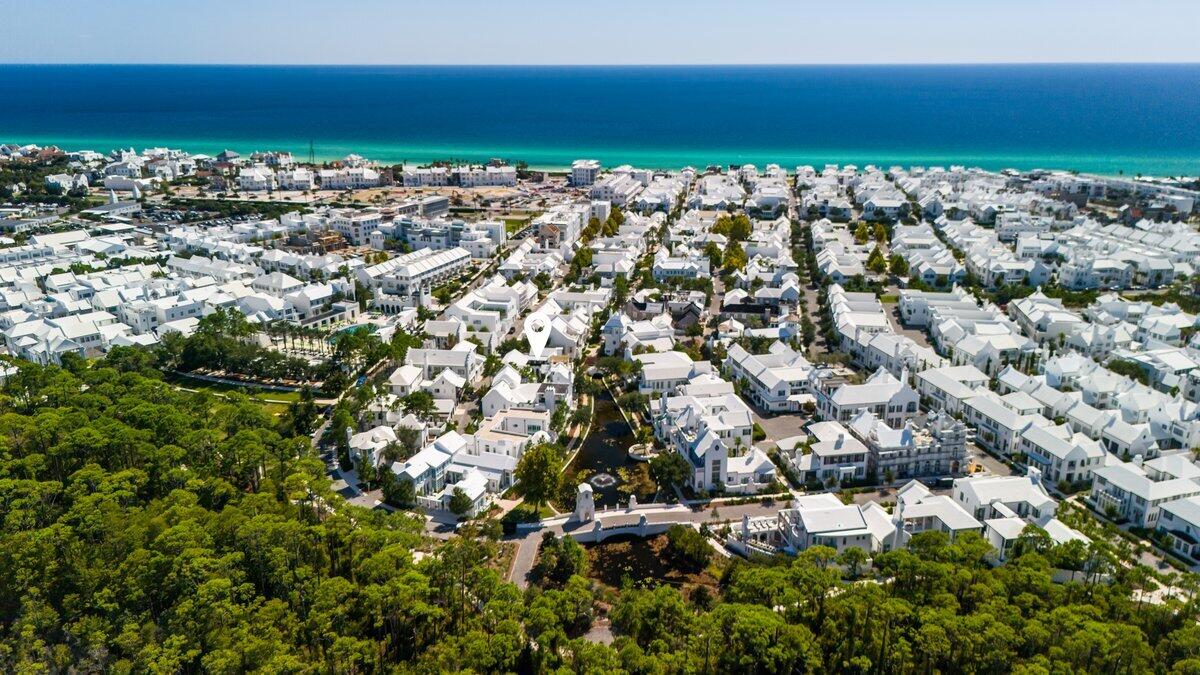 ALYS BEACH - Residential