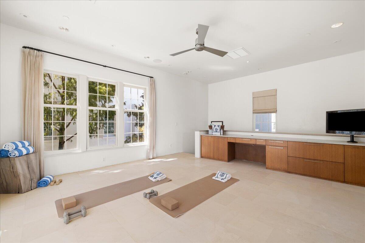 ALYS BEACH - Residential
