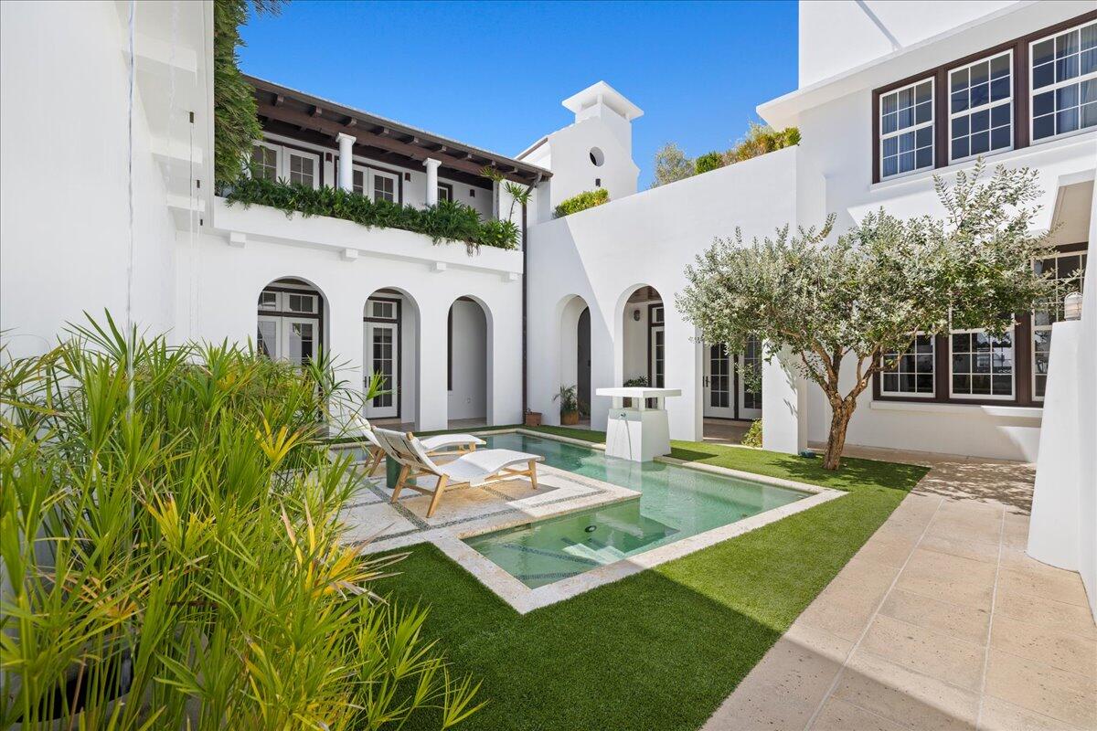 ALYS BEACH - Residential