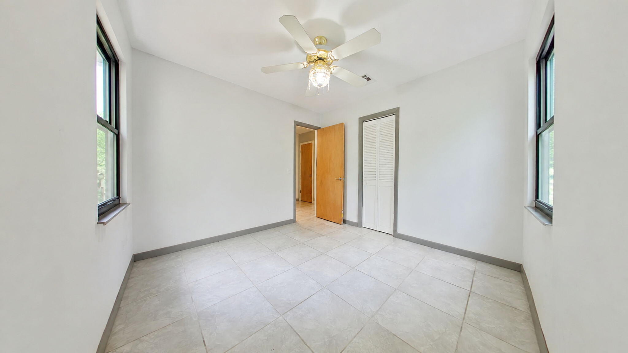 AVONDALE - Residential