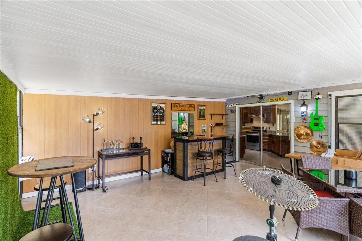 WYNNEHAVEN BEACH
ESTATES 1ST ADDN - Residential