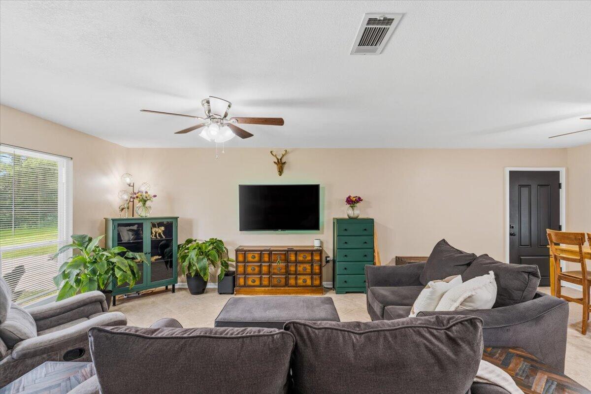 WYNNEHAVEN BEACH
ESTATES 1ST ADDN - Residential
