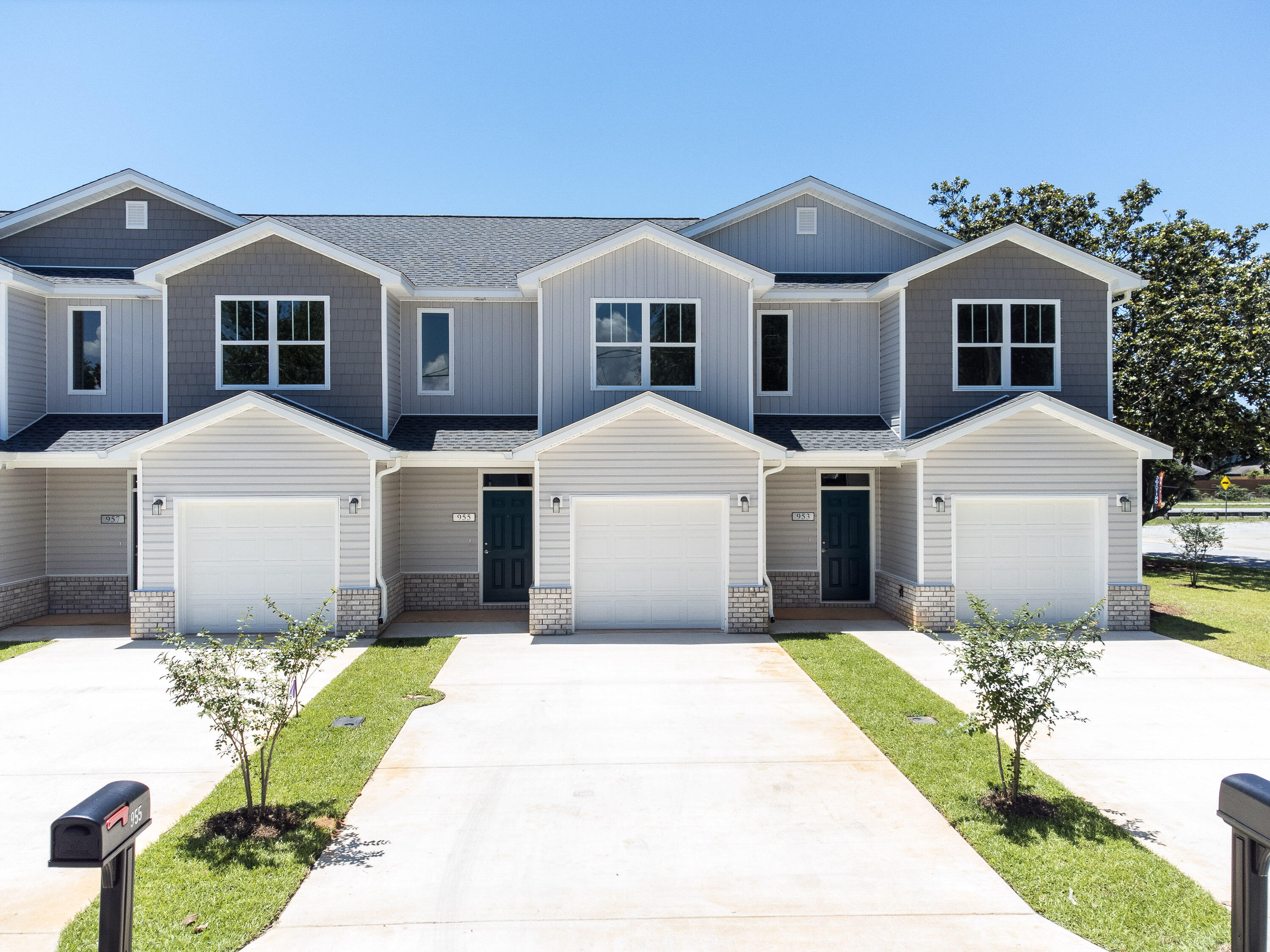 Skylark Townhomes - Residential