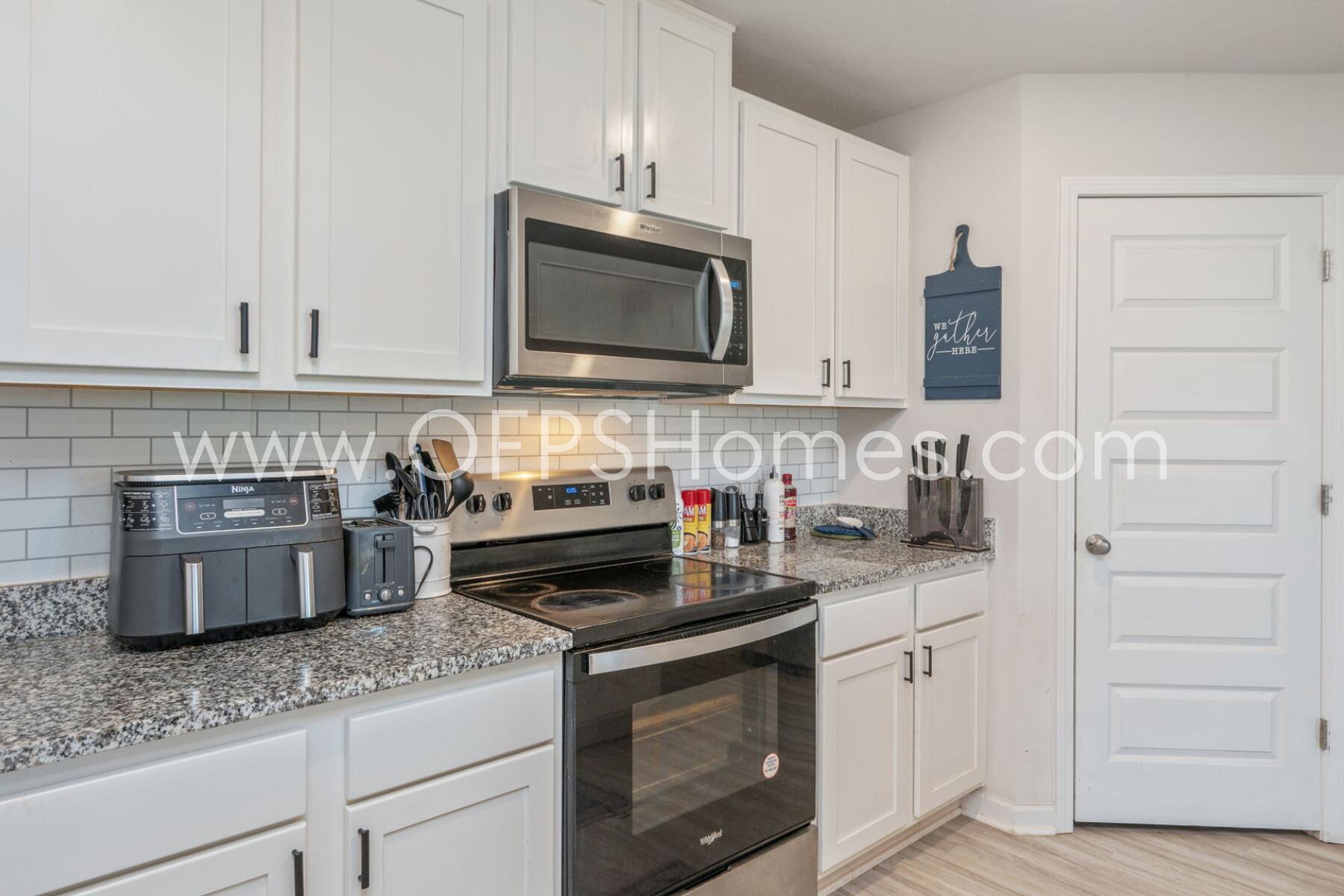 SHOAL RIVER LANDING - Residential Lease