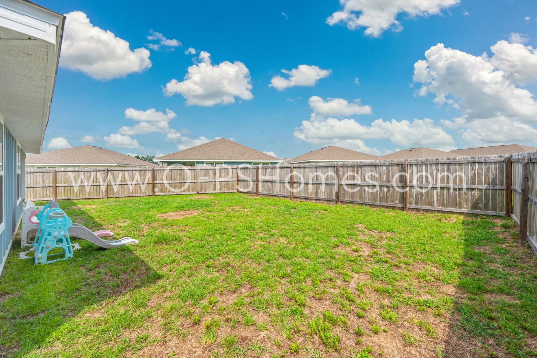 SHOAL RIVER LANDING - Residential Lease