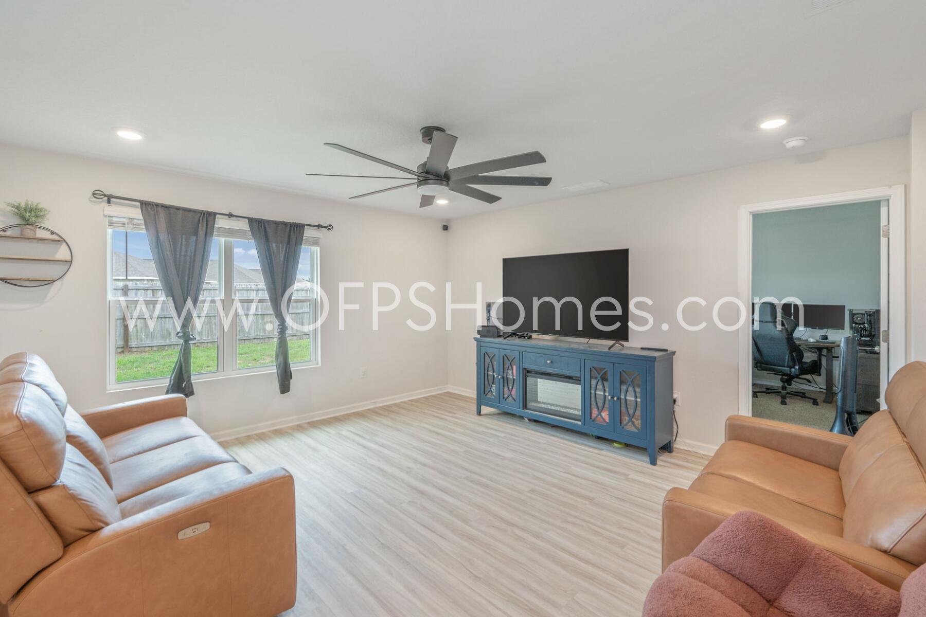 SHOAL RIVER LANDING - Residential Lease