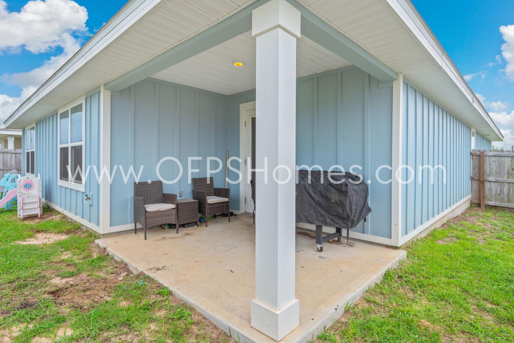 SHOAL RIVER LANDING - Residential Lease