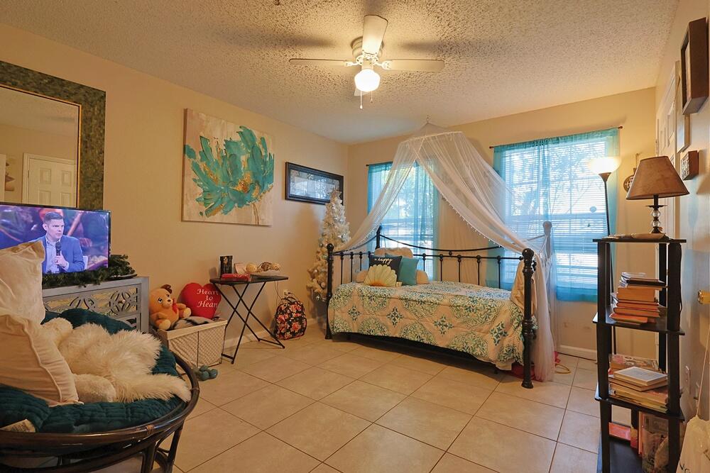INDIAN LAKE - Residential