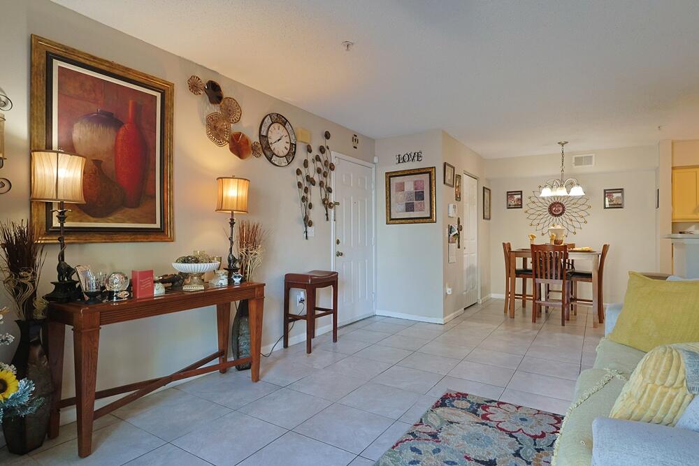 INDIAN LAKE - Residential