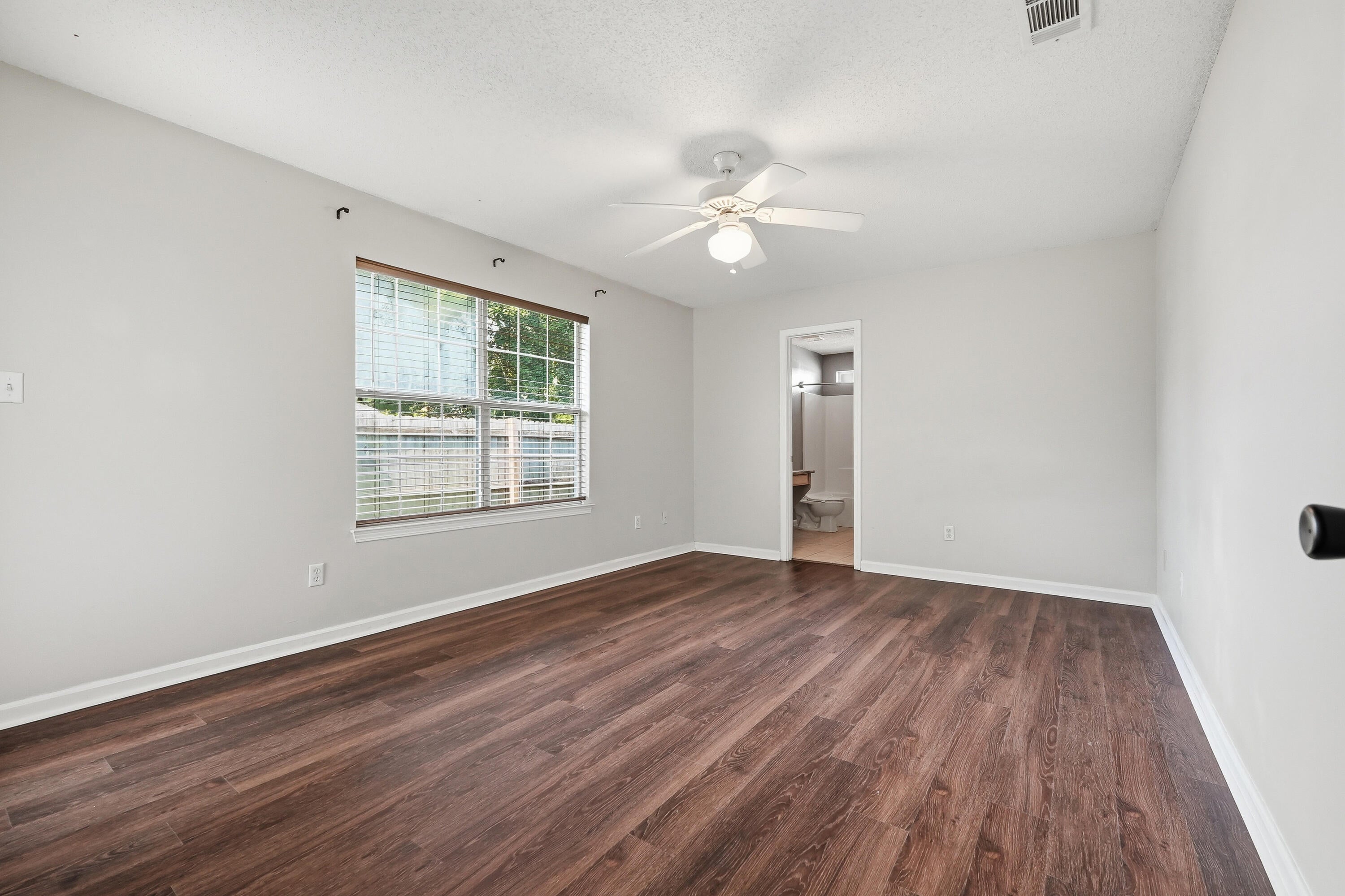 CEDAR HEIGHTS S/D - Residential Lease