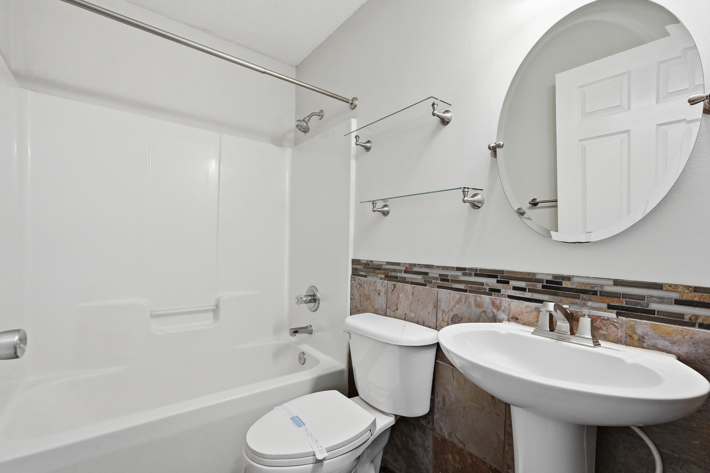 CEDAR HEIGHTS S/D - Residential Lease