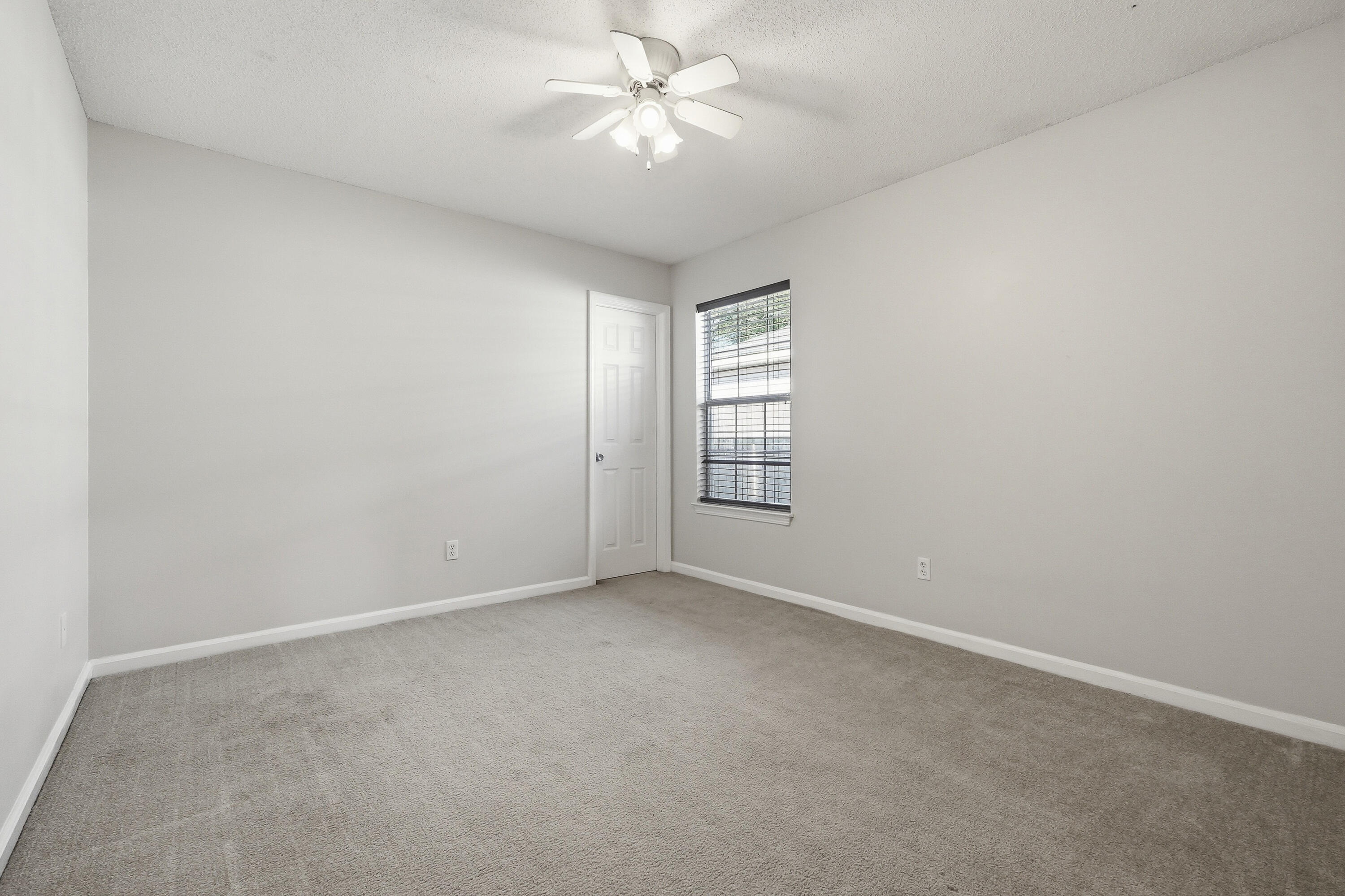 CEDAR HEIGHTS S/D - Residential Lease