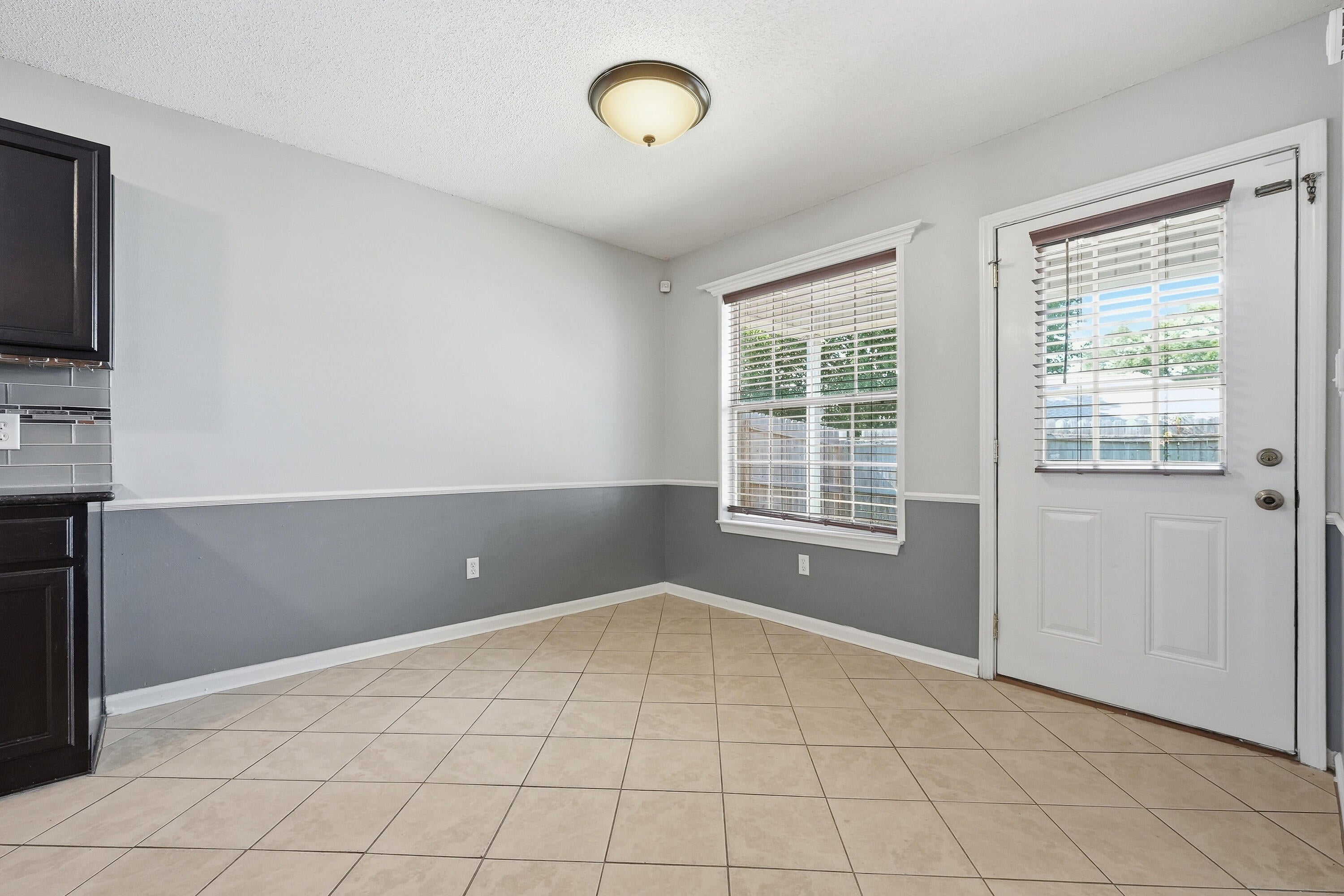 CEDAR HEIGHTS S/D - Residential Lease
