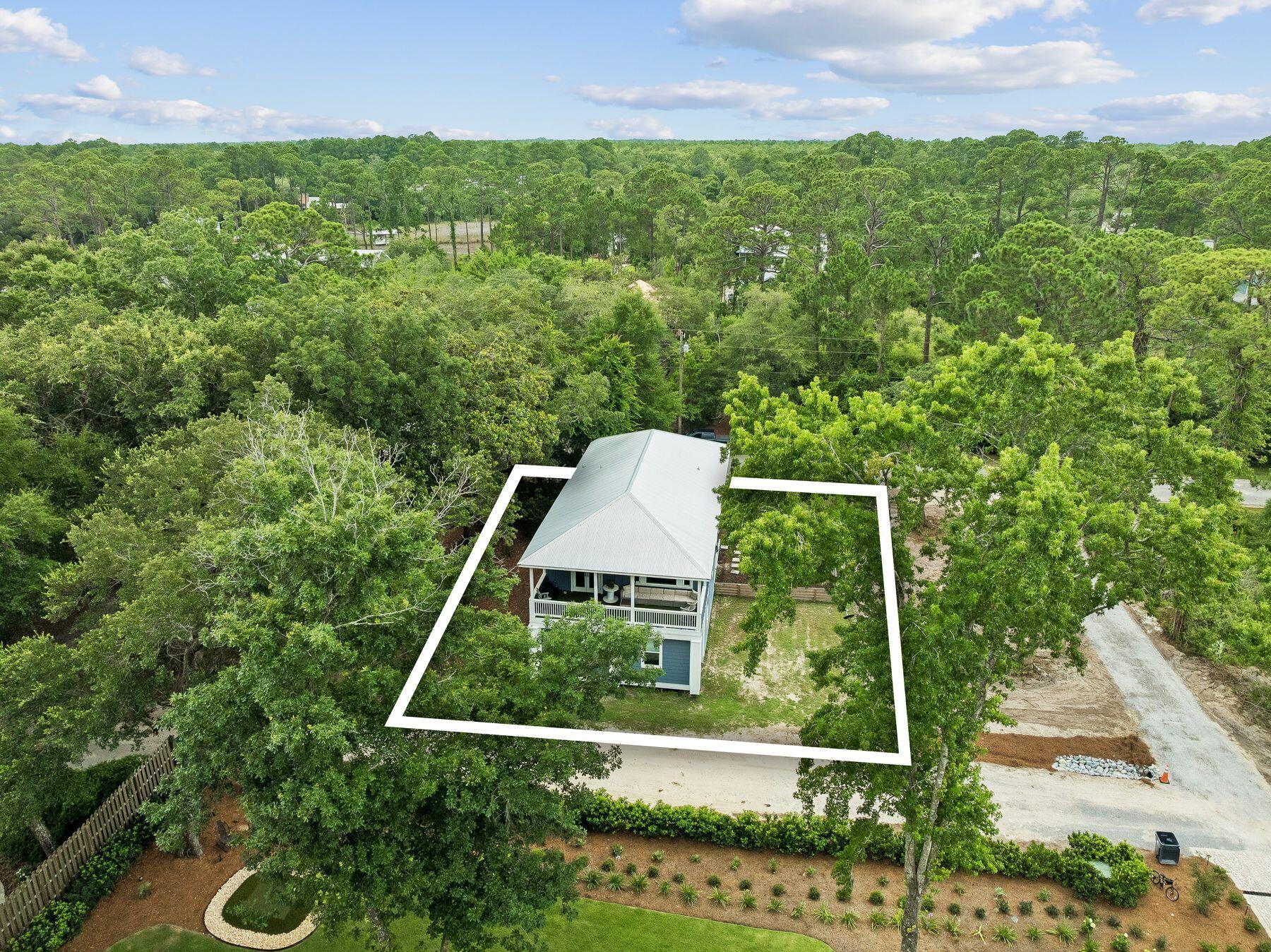 MAGNOLIA BEACH - Residential