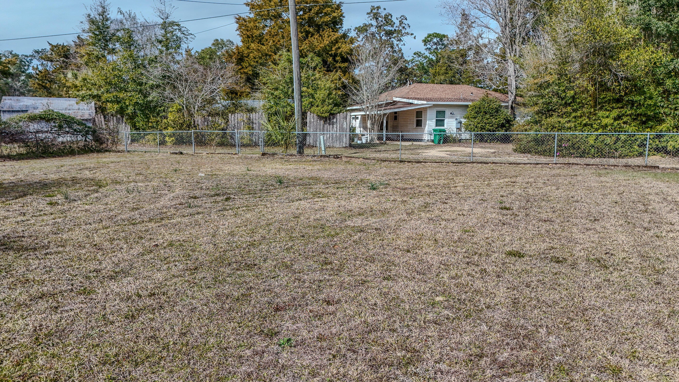 TOWN OF DEFUNIAK SPRINGS - Residential
