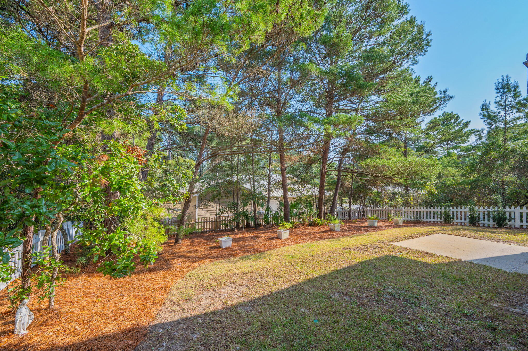 SEA DUNES - Residential