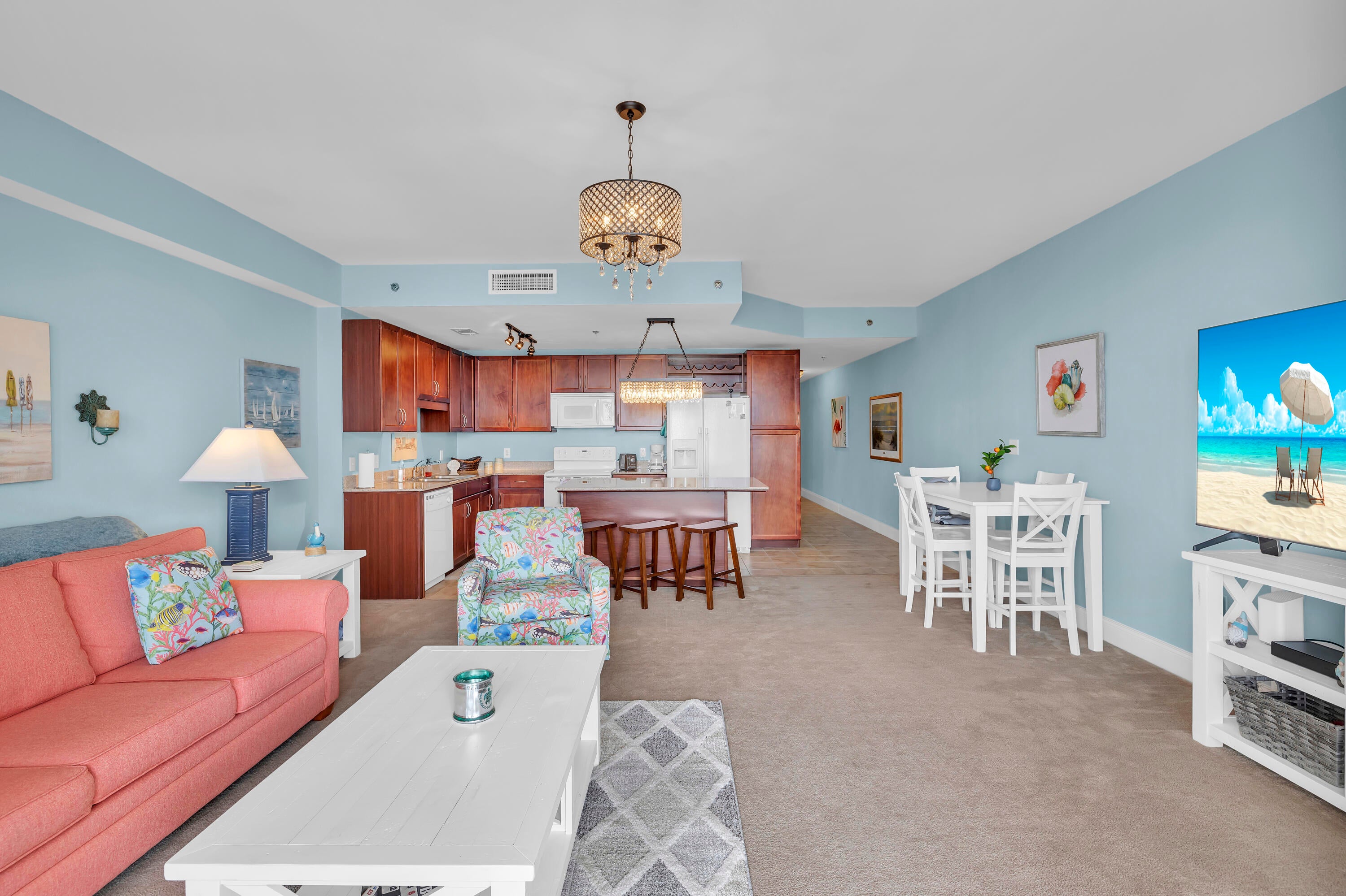 LAKETOWN WHARF - Residential