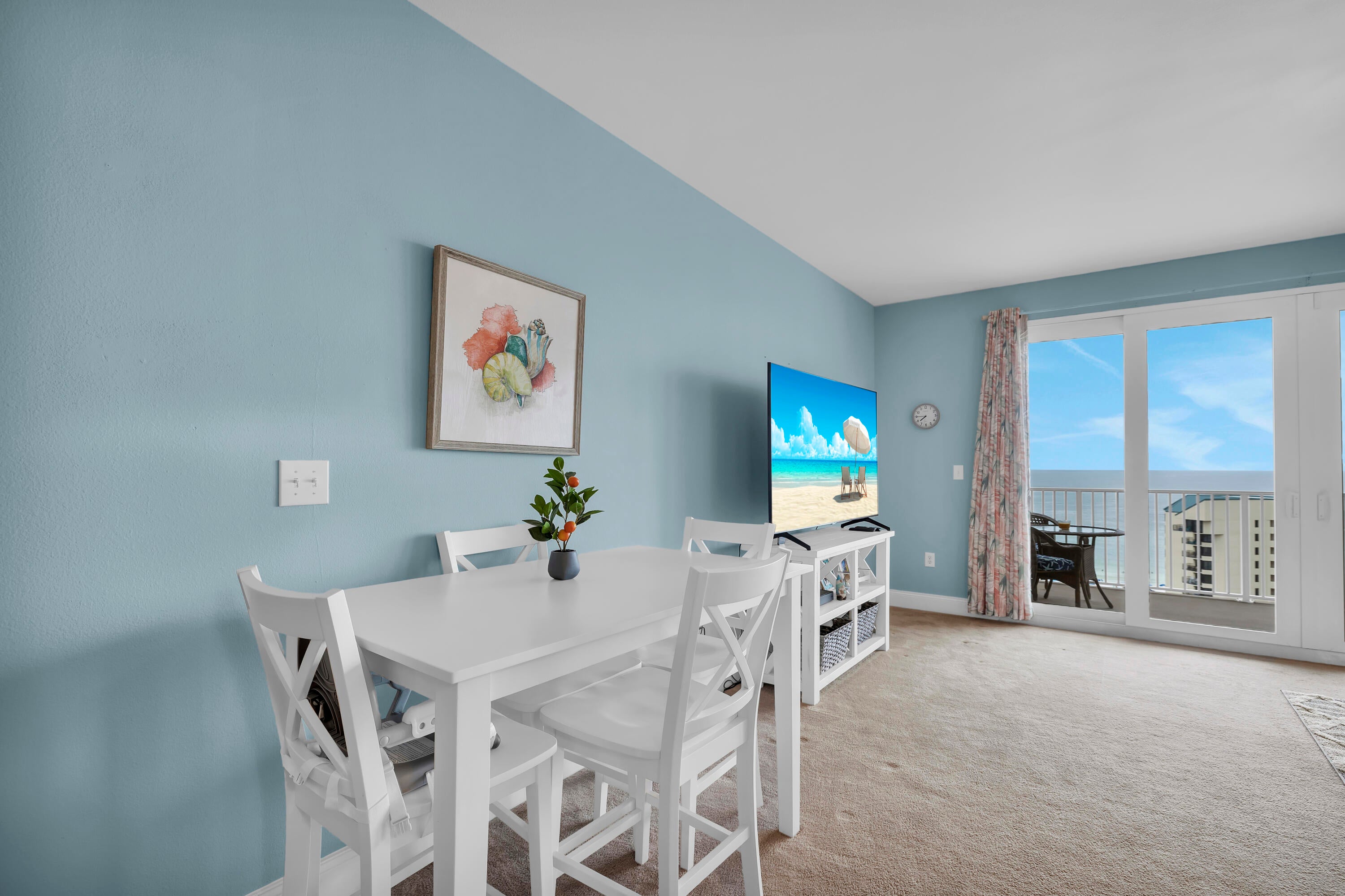 LAKETOWN WHARF - Residential