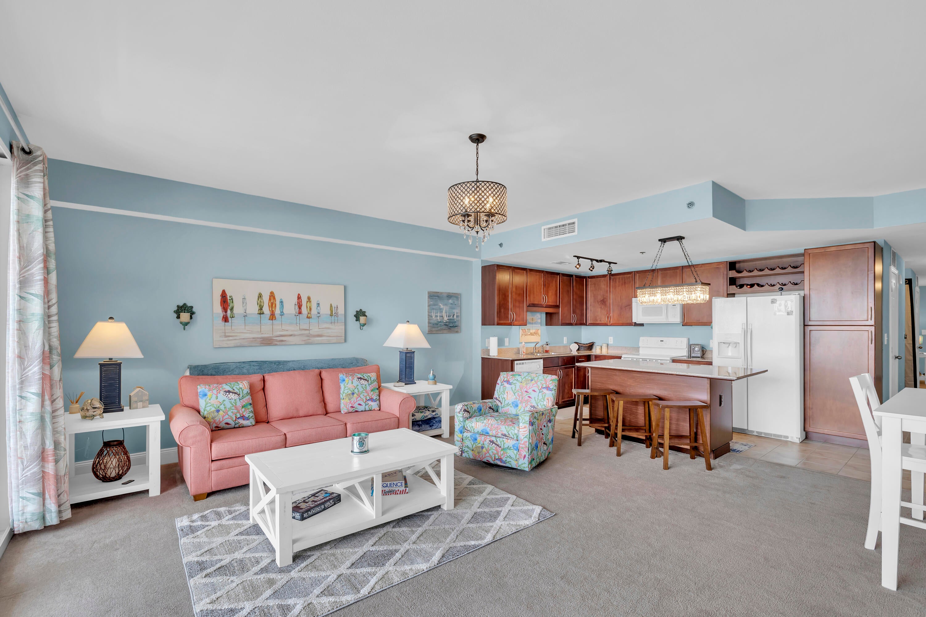LAKETOWN WHARF - Residential