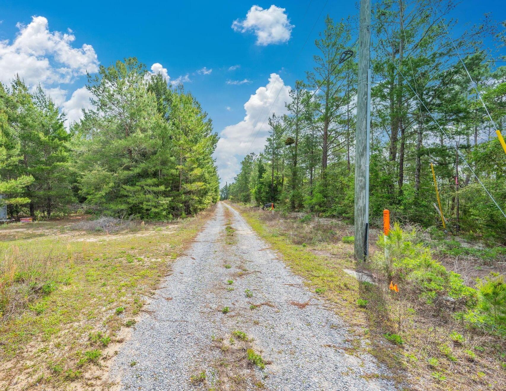 NO RECORDED SUBDIVISION - Residential