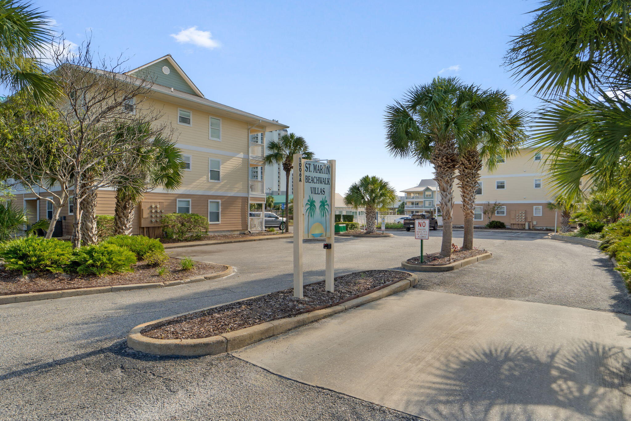 ST MARTIN BEACHWALK VILLAS - Residential