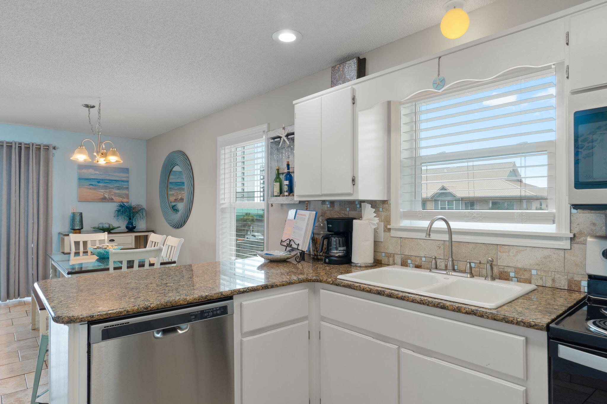 ST MARTIN BEACHWALK VILLAS - Residential