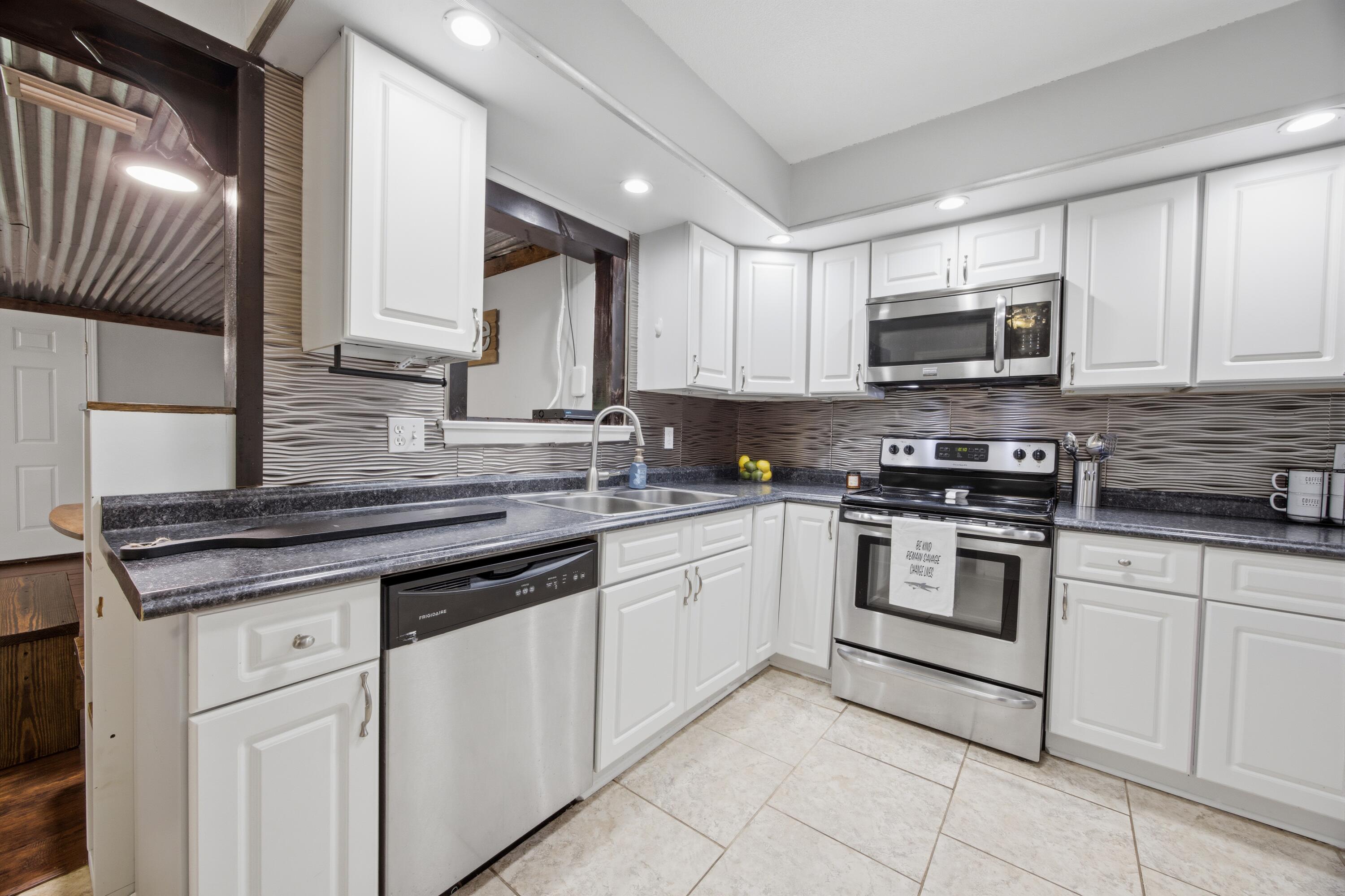 SANTASIA PARK 4TH ADDN - Residential