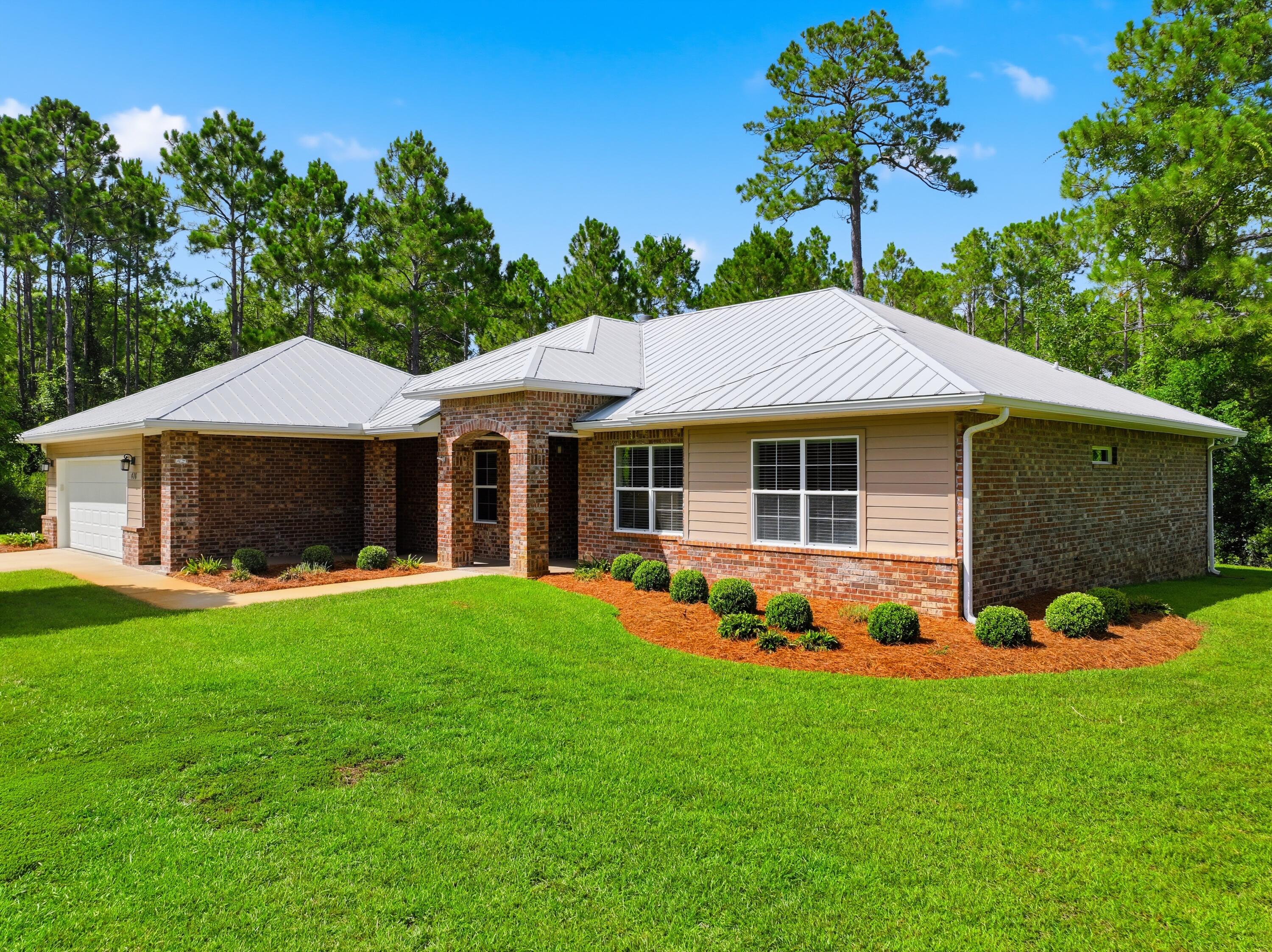 SECLUSION BAY - Residential