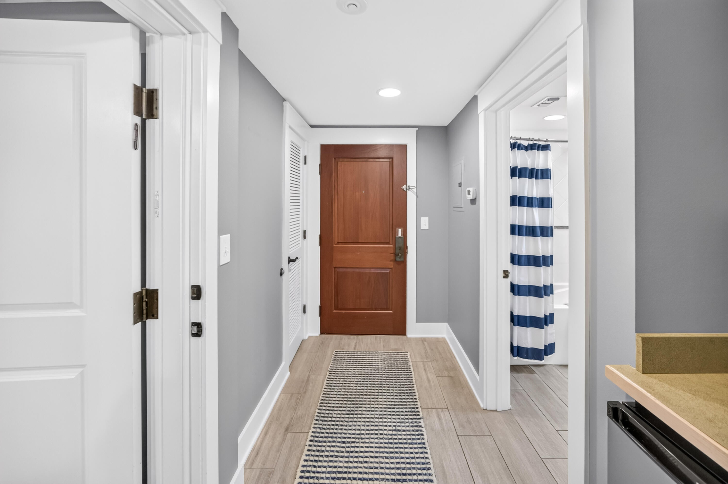 PILOT HOUSE - Residential