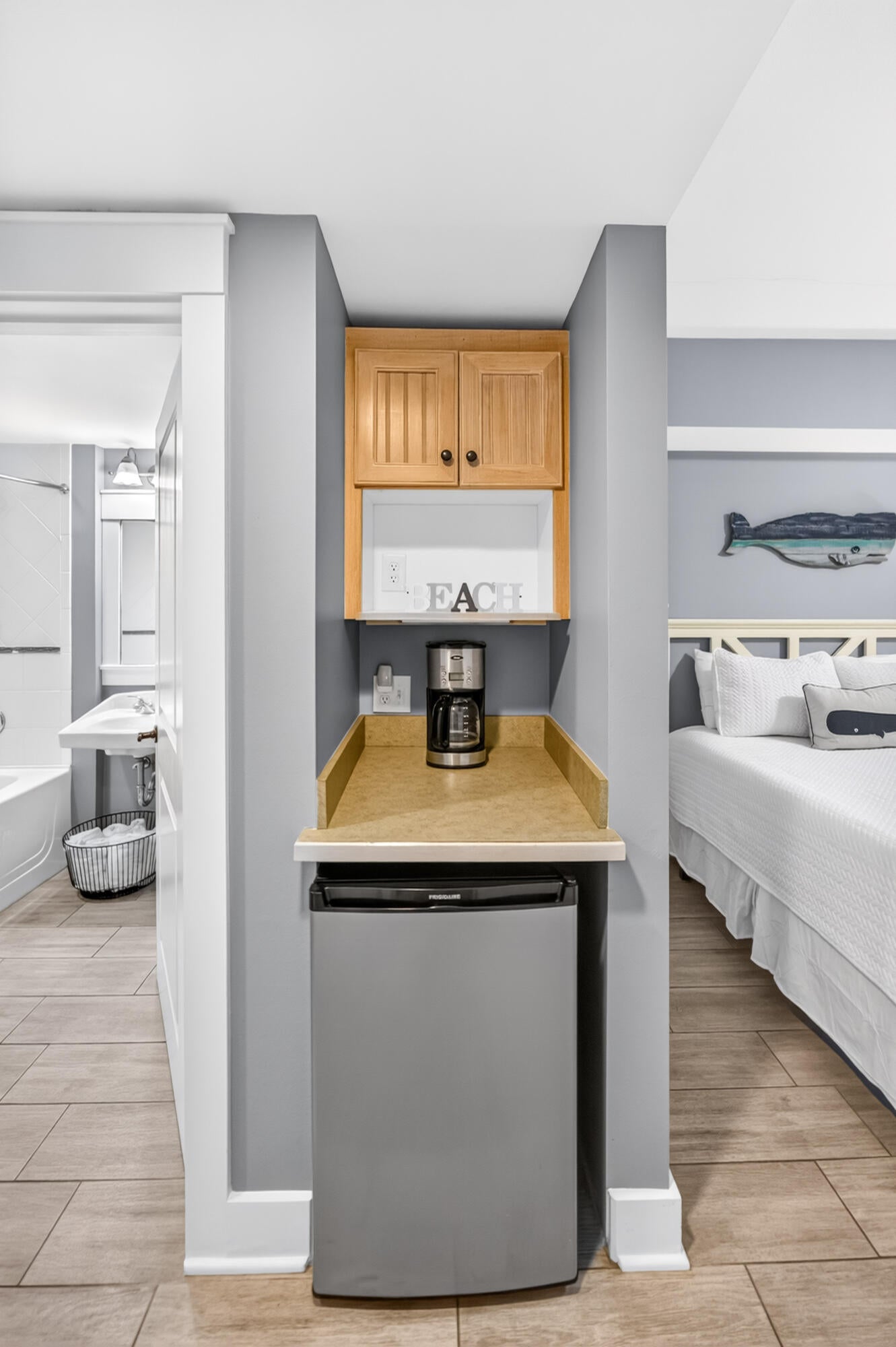 PILOT HOUSE - Residential