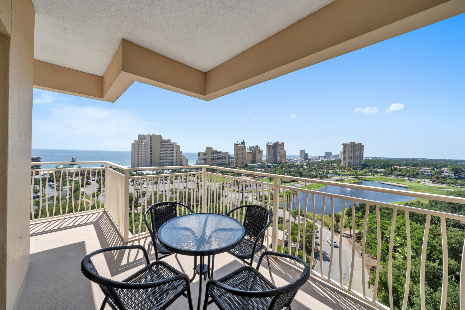 LUAU I - Residential